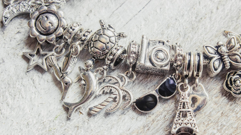 How to Make Your Own Charm Bracelets: 3 Step Guide – HarperCrown