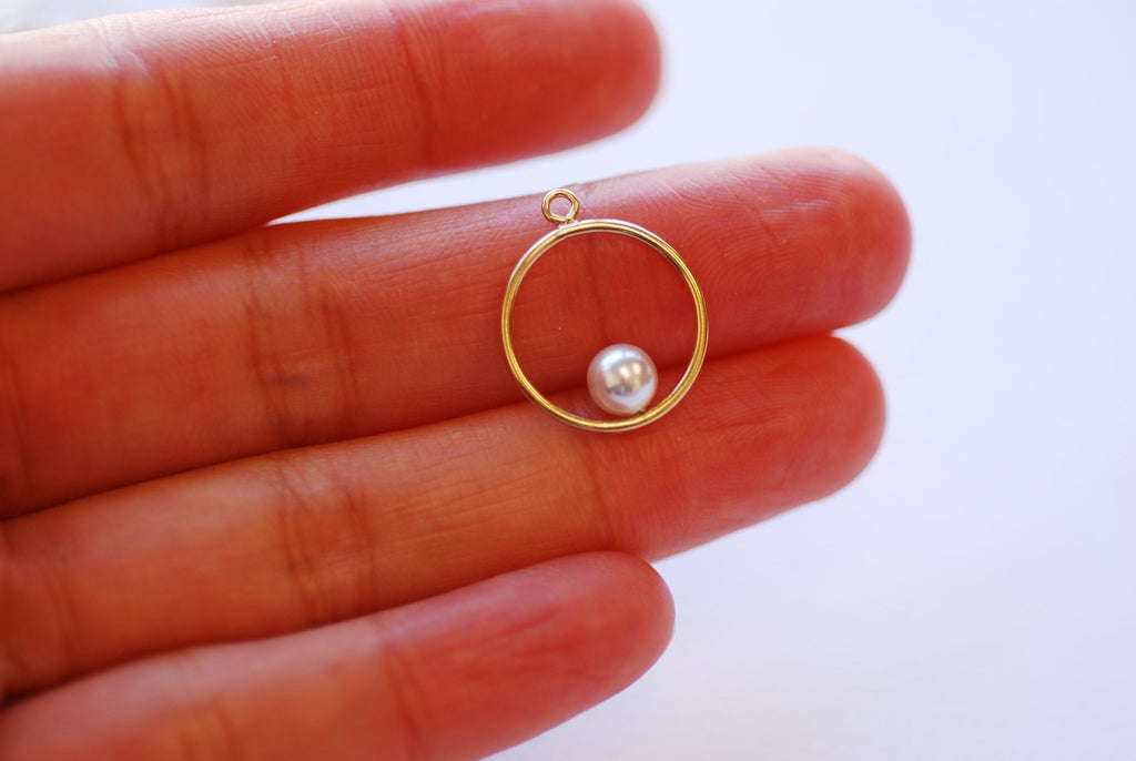 15mm Round Drop Charm with 5mm Crystal Pearl, 14k Gold Filled Open