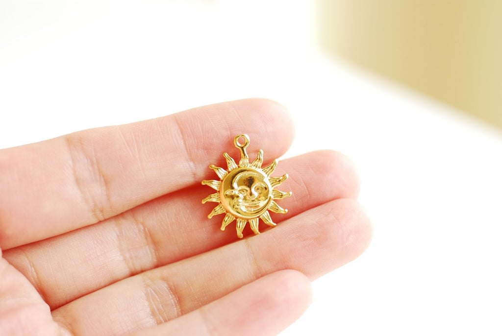 Sun & Moon Charm 18K Gold Vemeil