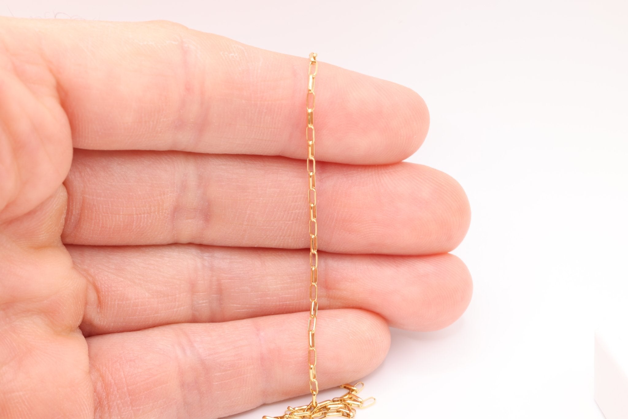 1.2mm Elongated Rolo Chain, 14K Gold-Filled, Pay Per Foot, Jewelry Making Chain - HarperCrown