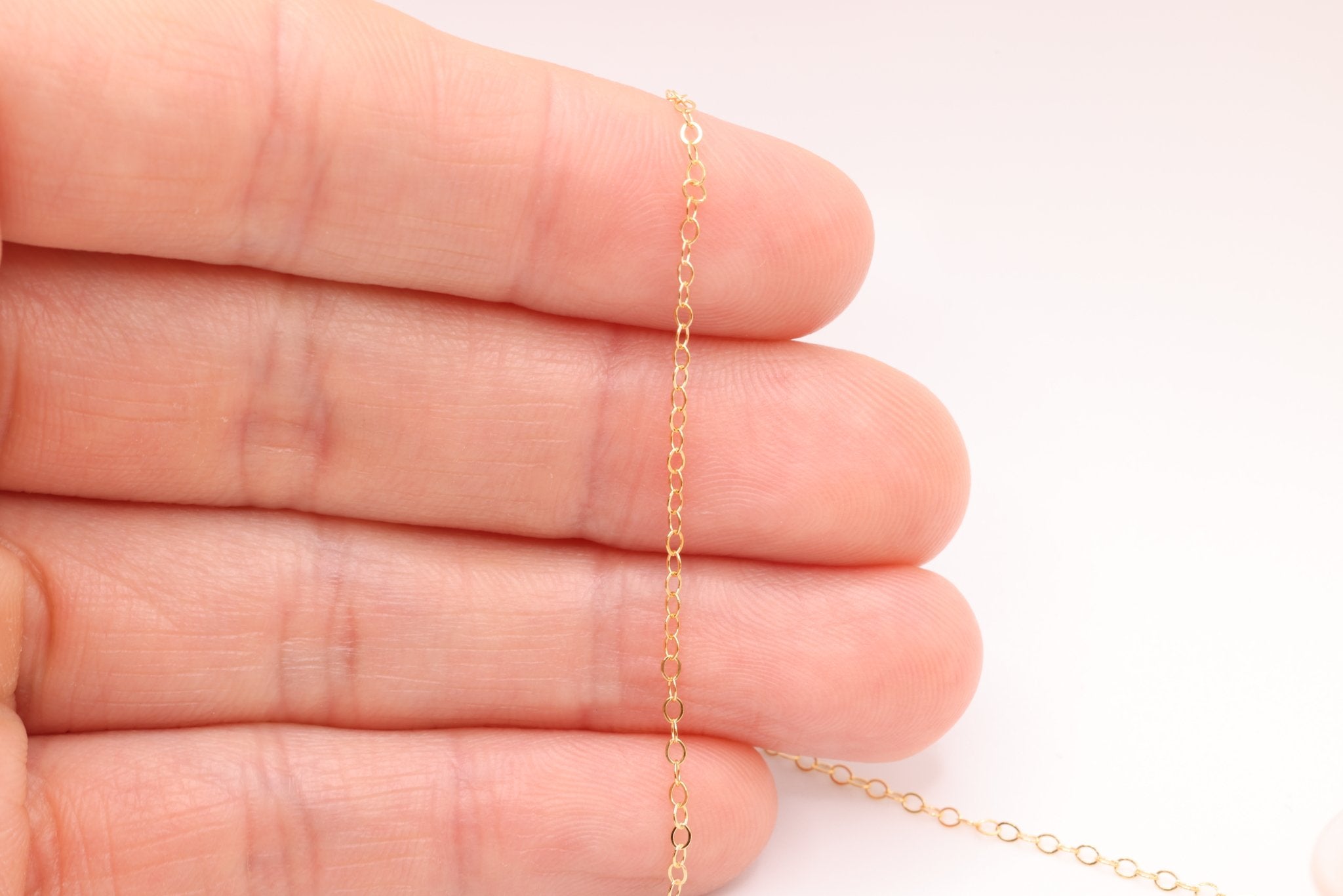 1.3mm Flat Cable Chain, 14K Gold-Filled Chain, Pay By the Foot Uncut - HarperCrown