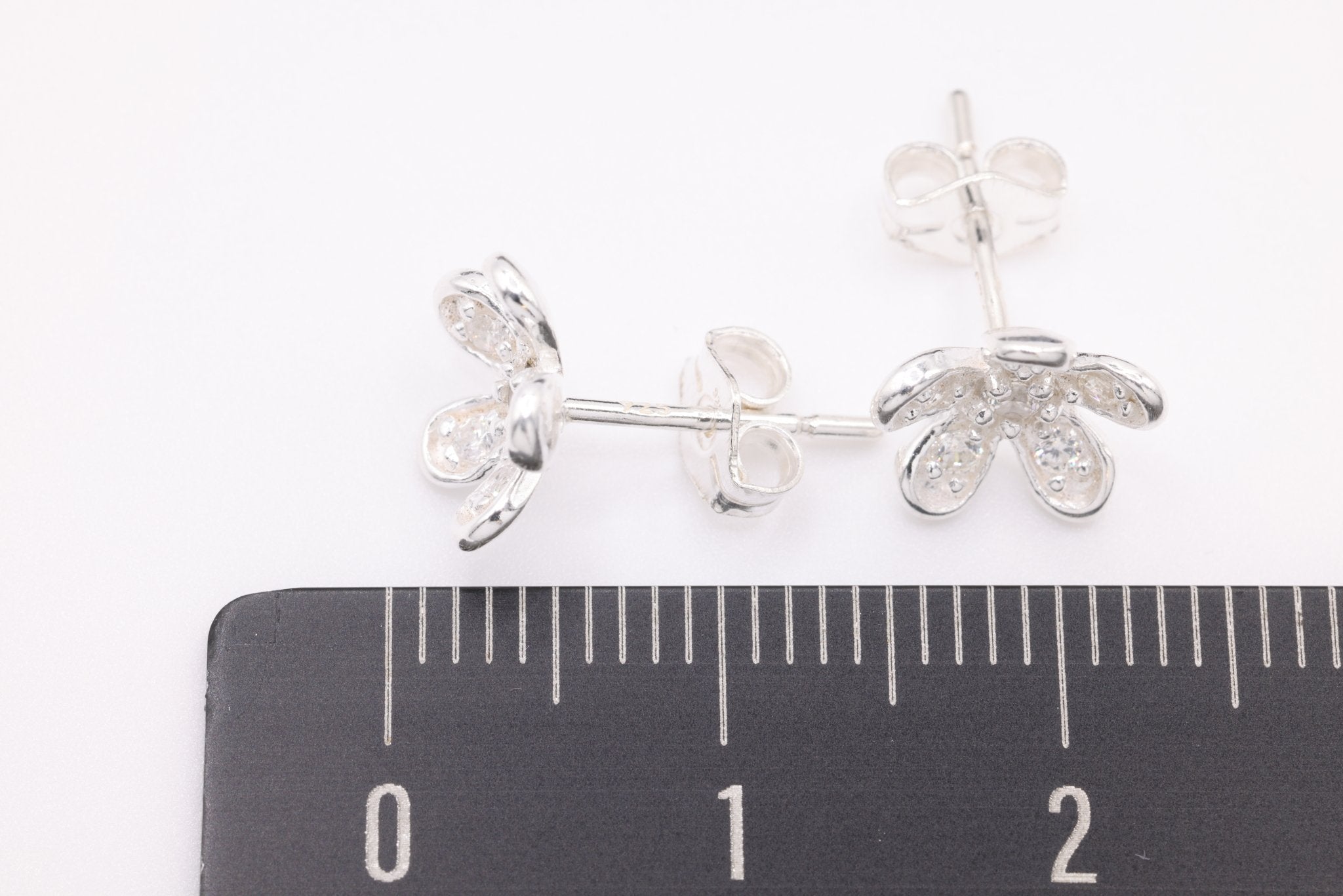 Flower CZ Stud Earrings, 1 pair Sterling Silver, 8mm, Minimalist Delicate, Wholesale Jewelry Earrings