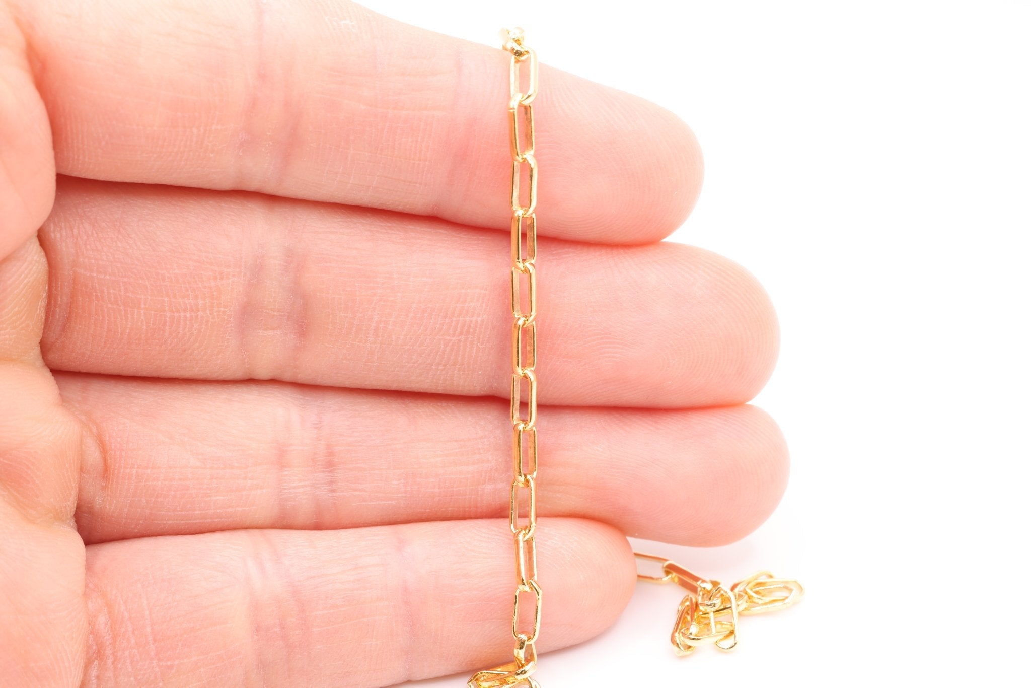 2.5mm Elongated Rolo Chain, 14K Gold-Filled, Pay Per Foot, Jewelry Making Chain - HarperCrown