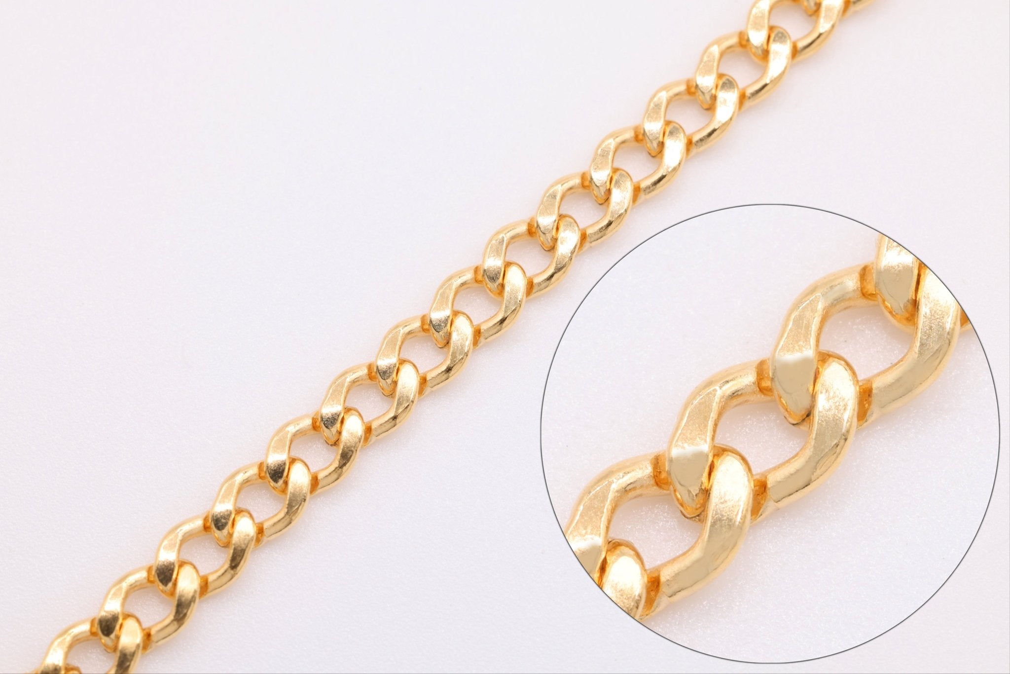 2mm x 3mm Short Flat Curb Chain, Gold - Filled, Bulk DIY Spool Pay Per Foot Jewelry Making Chain - HarperCrown