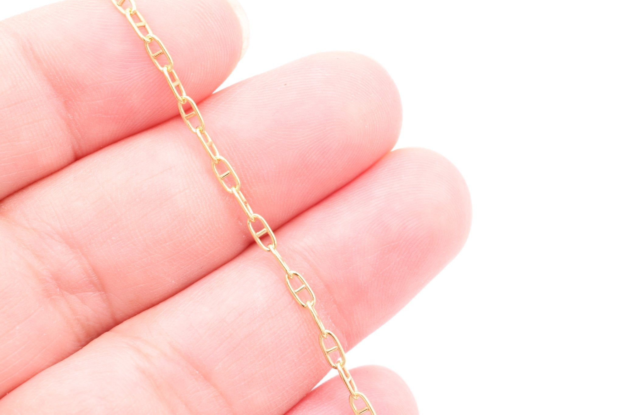 2mm x 4mm Mariner Chain, 14K Gold - Filled, Bulk DIY Spool Pay Per Foot Jewelry Making Chain - HarperCrown