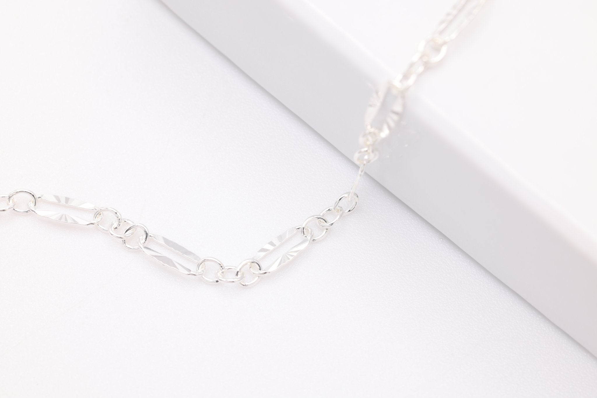 2mm x 6mm Starburst Chain, 925 Sterling Silver, Diamond Cut, Bulk DIY Spool Pay Per Foot Jewelry Making Chain - HarperCrown