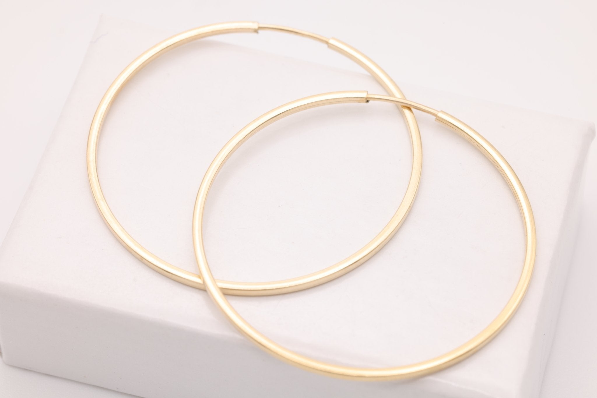 30mm Endless Hoop Earrings, 14K Gold - Filled, Minimalist Delicate Earrings, Wholesale Jewelry Earrings - HarperCrown