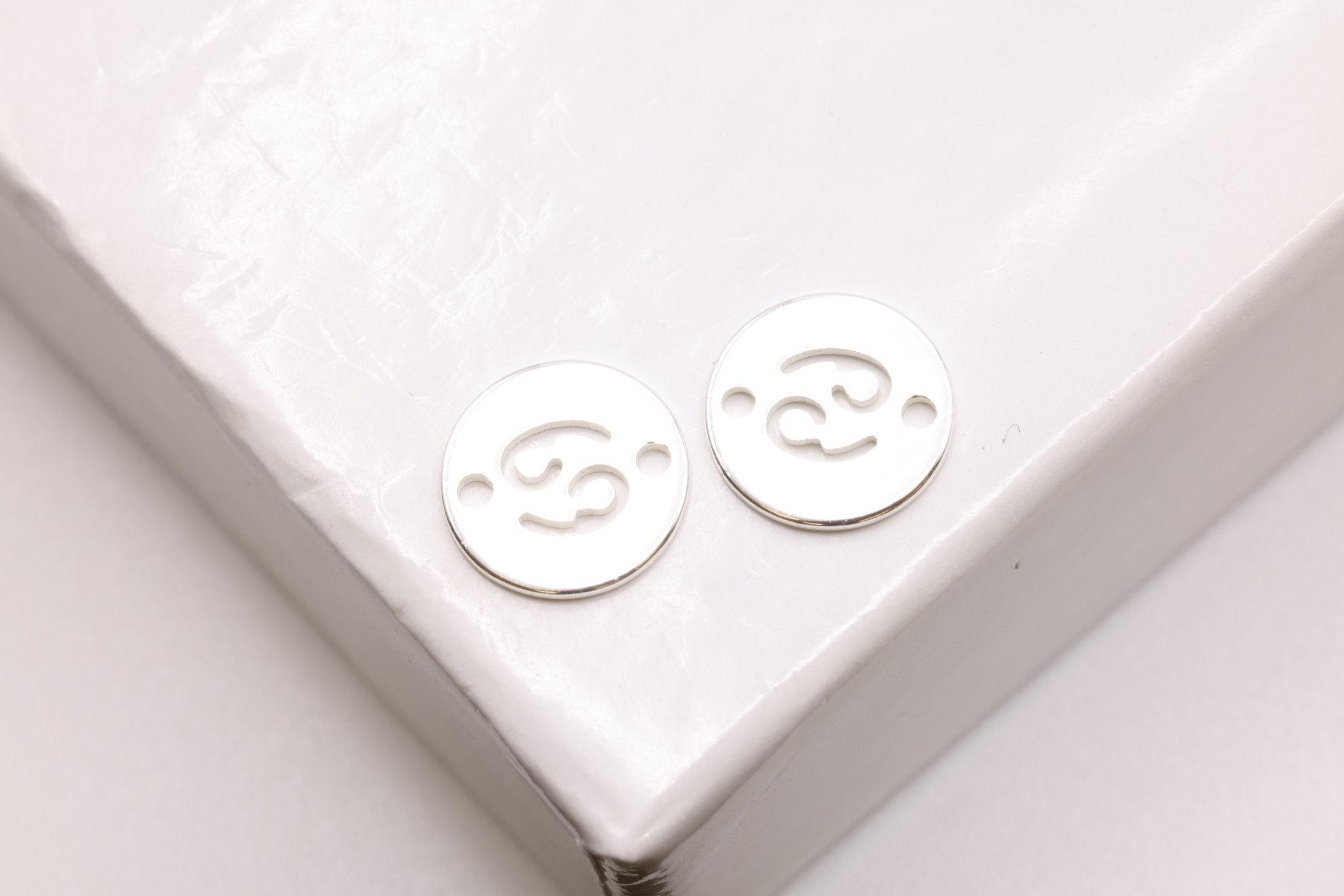 Cancer Zodiac Connector Charm, 925 Sterling Silver, 6mm x 6mm, Bulk Wholesale Jewelry Making Charm - HarperCrown