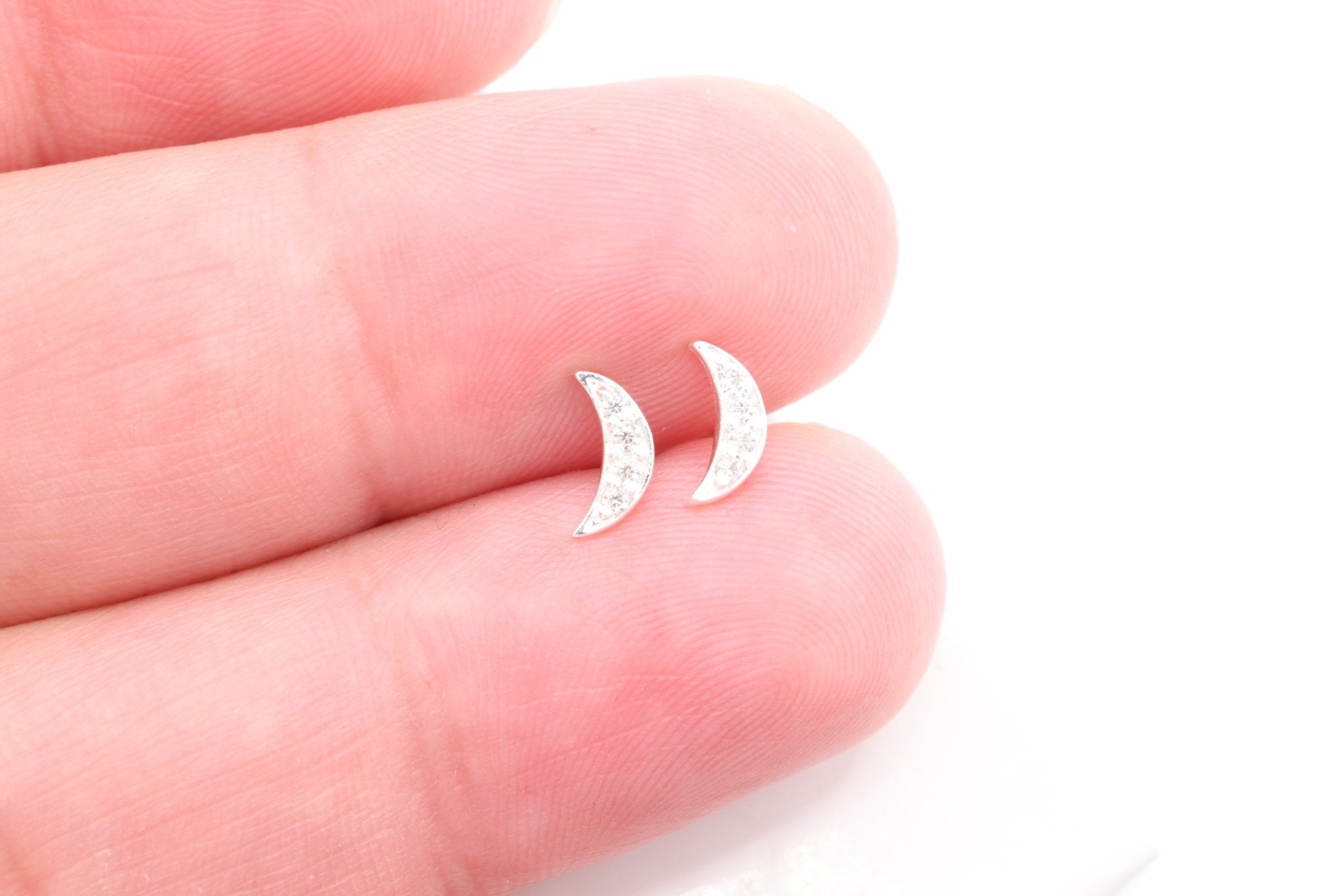 Crescent Moon CZ Stud Earrings, 1 pair Sterling Silver, 6mm x 3mm, Minimalist Delicate, Wholesale Jewelry Earrings - HarperCrown