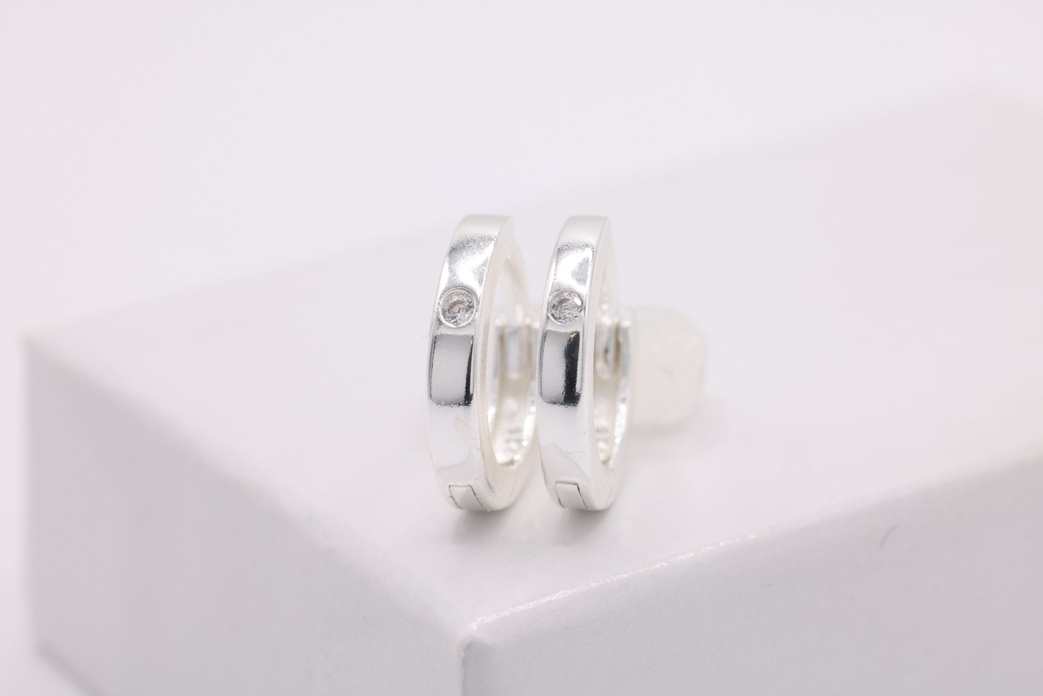 CZ Huggie Hoop Earrings, 1 pair Sterling Silver, 10mm, Wholesale Jewelry Earrings - HarperCrown