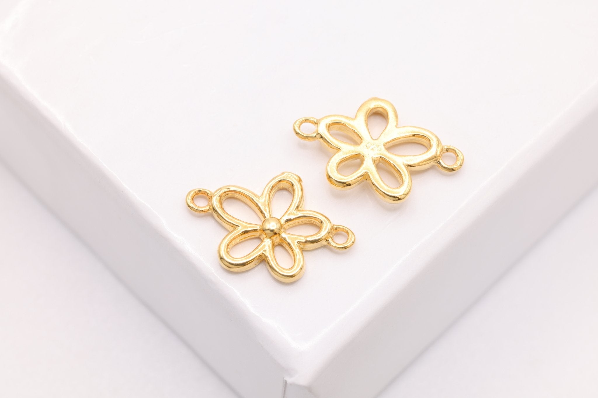 Flower Connector Charm, 18K Gold - Plated Sterling Silver, 10mm x 7mm, Daisy Flower Cutout, Wholesale Bulk DIY Jewelry Making Charms - HarperCrown