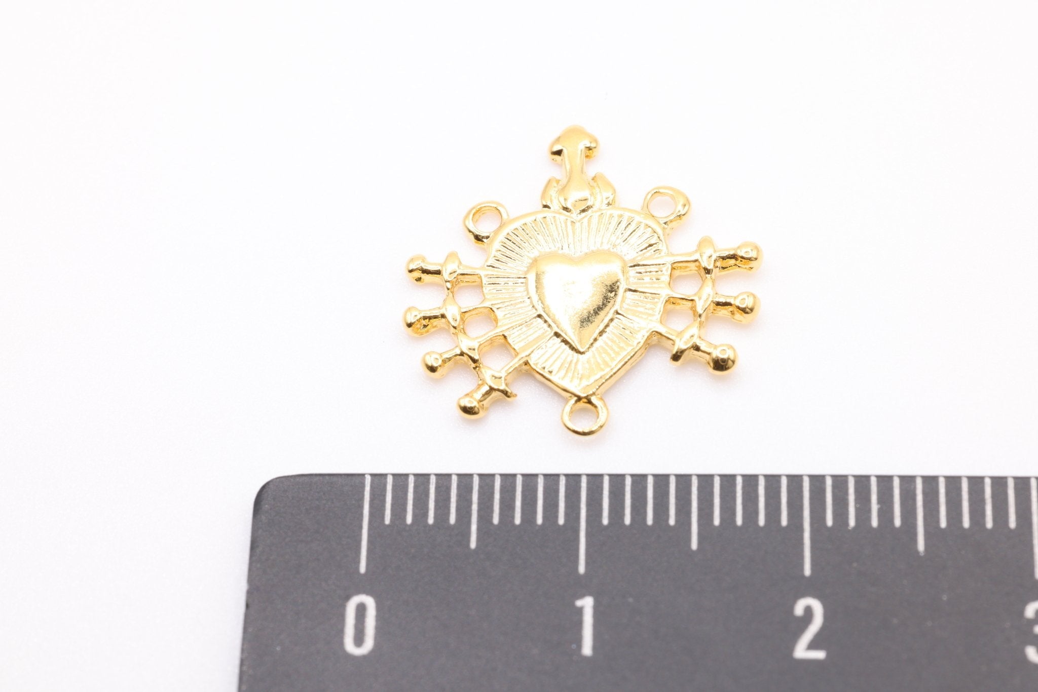 Gold Sacred Heart Charm, 14K Solid Gold, Love Charm, Jewelry Making Charm - HarperCrown