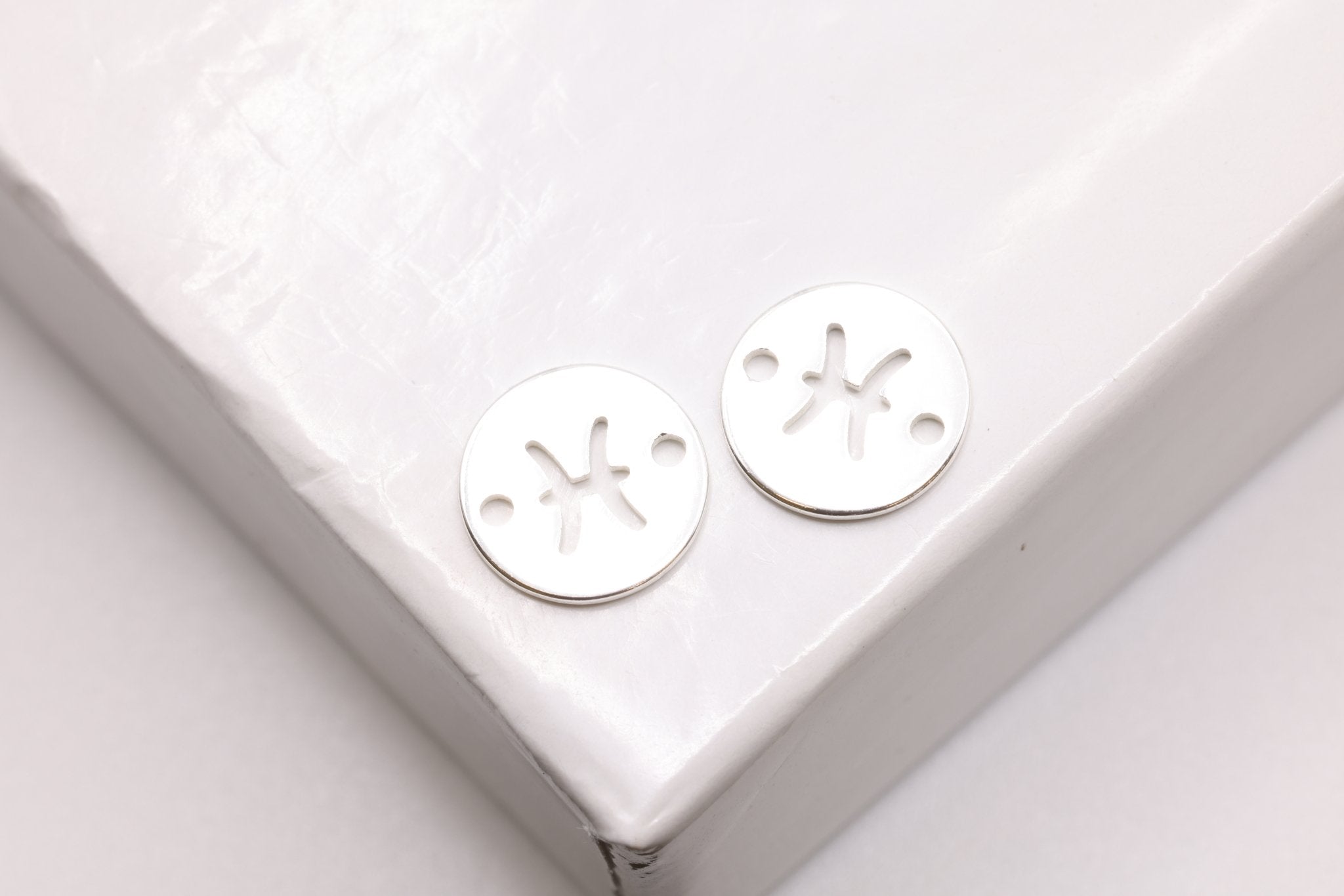 Pisces Zodiac Connector Charm, 925 Sterling Silver, 6mm x 6mm, Bulk Wholesale Jewelry Making Charm - HarperCrown