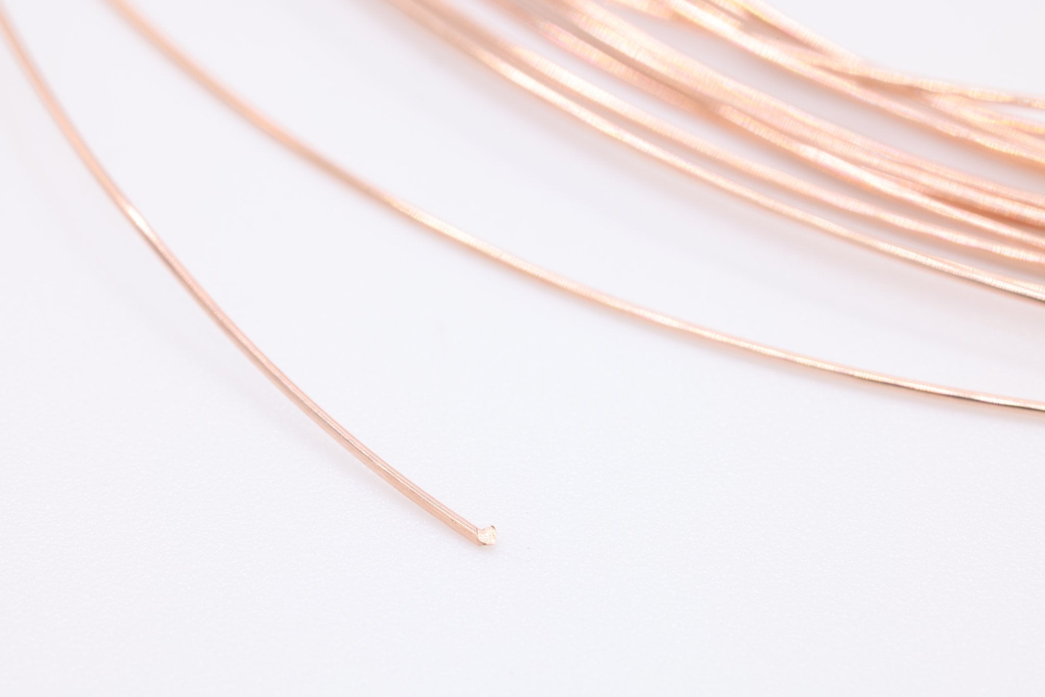 Rose Gold Filled Wire, 16 Gauge 1.27mm, Rose Gold-Filled, Half Hard Jewelry Wire - HarperCrown