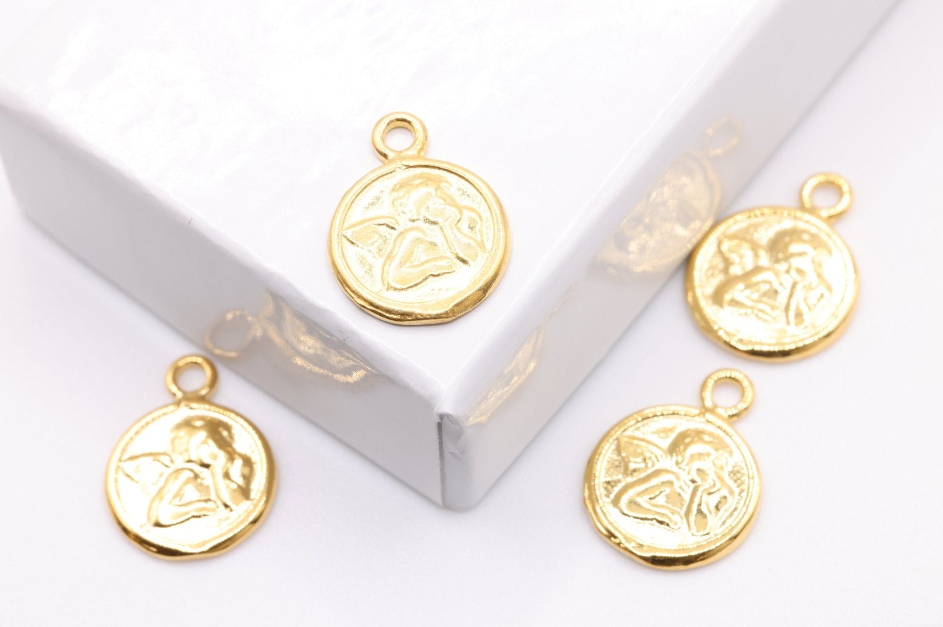 Small Angel Face Round Charm, Vermeil Gold, Angel With Wings, Cupid Charm, 12mm Disc, Cherubic Angel - HarperCrown