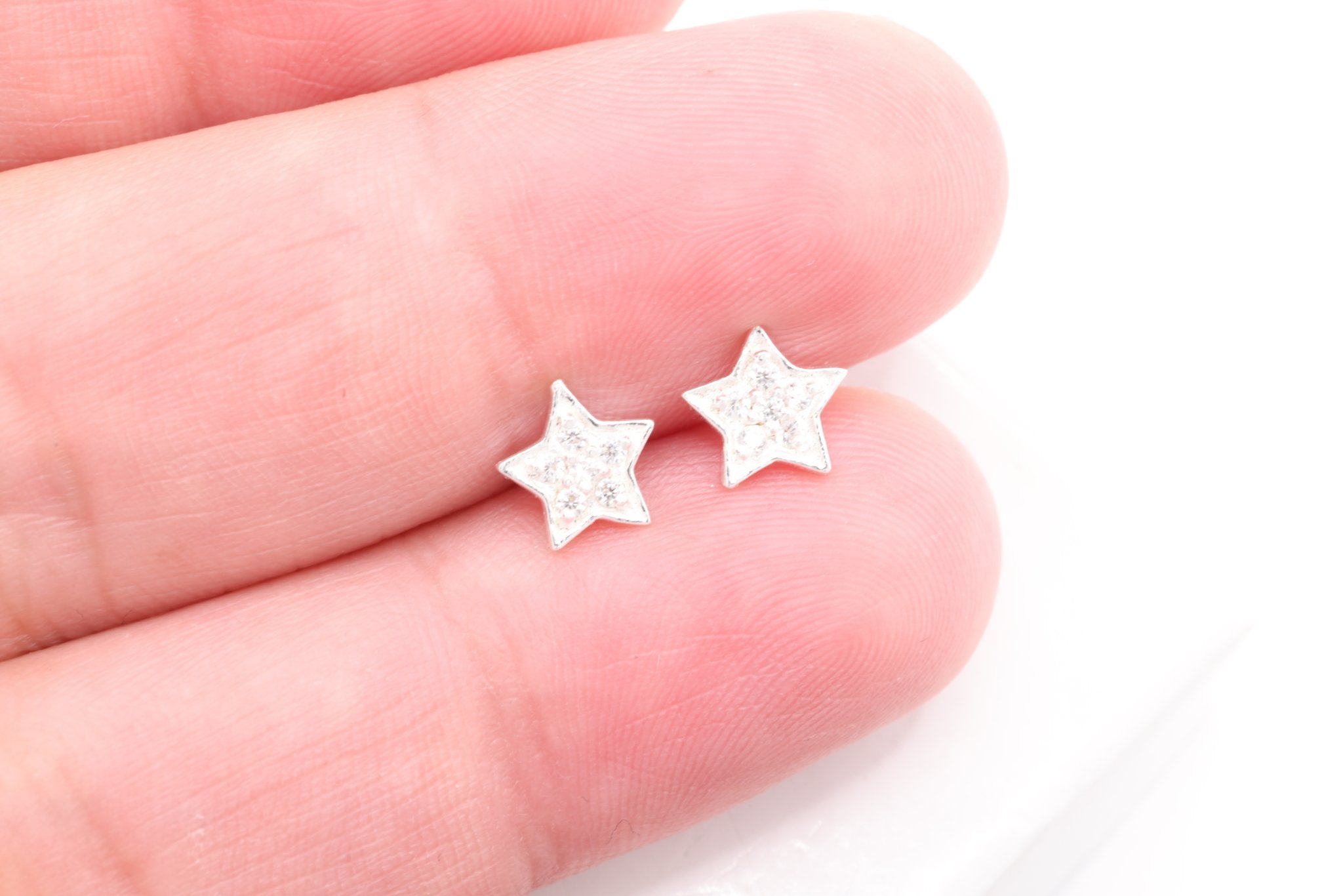 Star CZ Stud Earrings, 1 pair Sterling Silver, 6mm, Minimalist Delicate, Wholesale Jewelry Earrings - HarperCrown