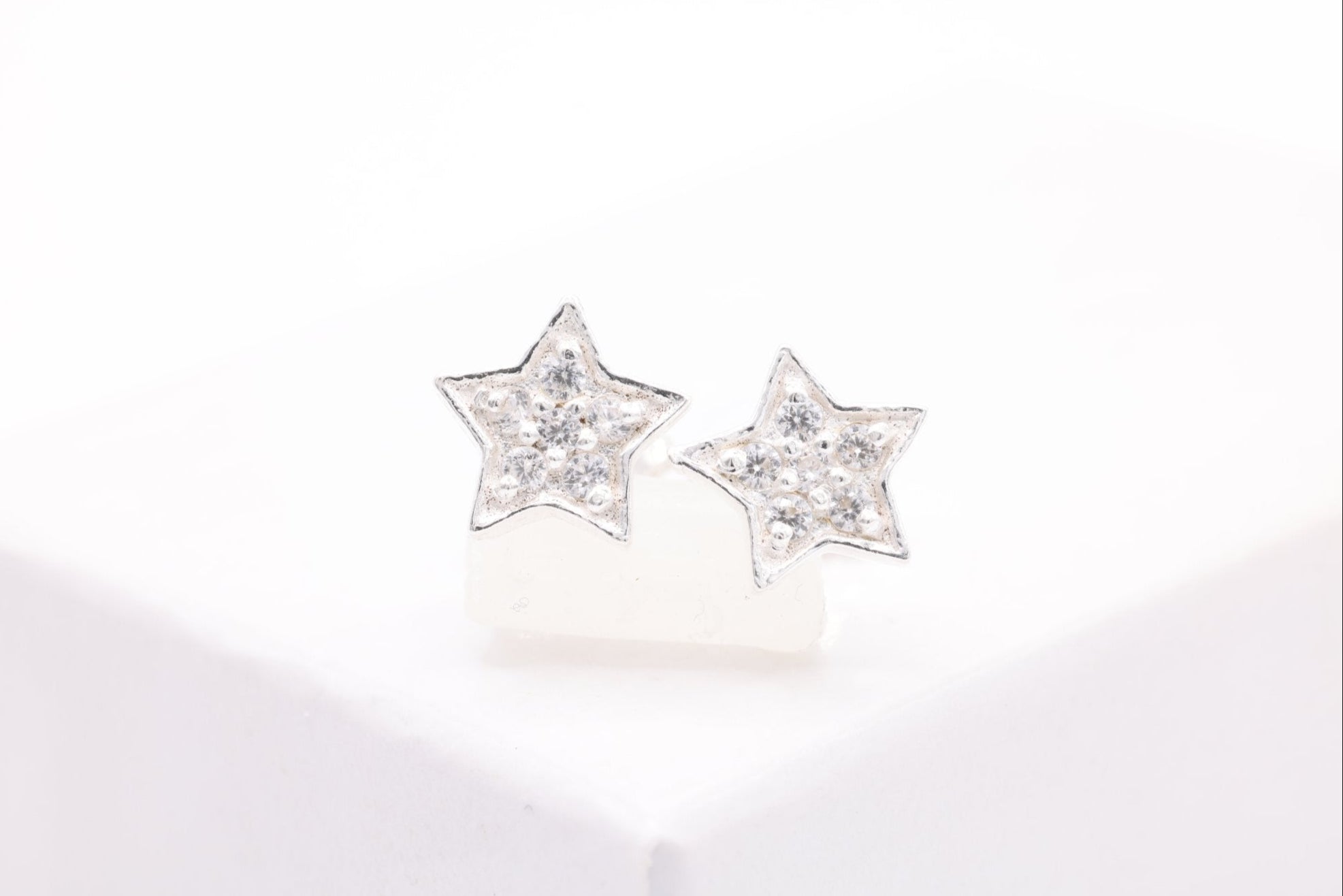 Star CZ Stud Earrings, 1 pair Sterling Silver, 6mm, Minimalist Delicate, Wholesale Jewelry Earrings - HarperCrown