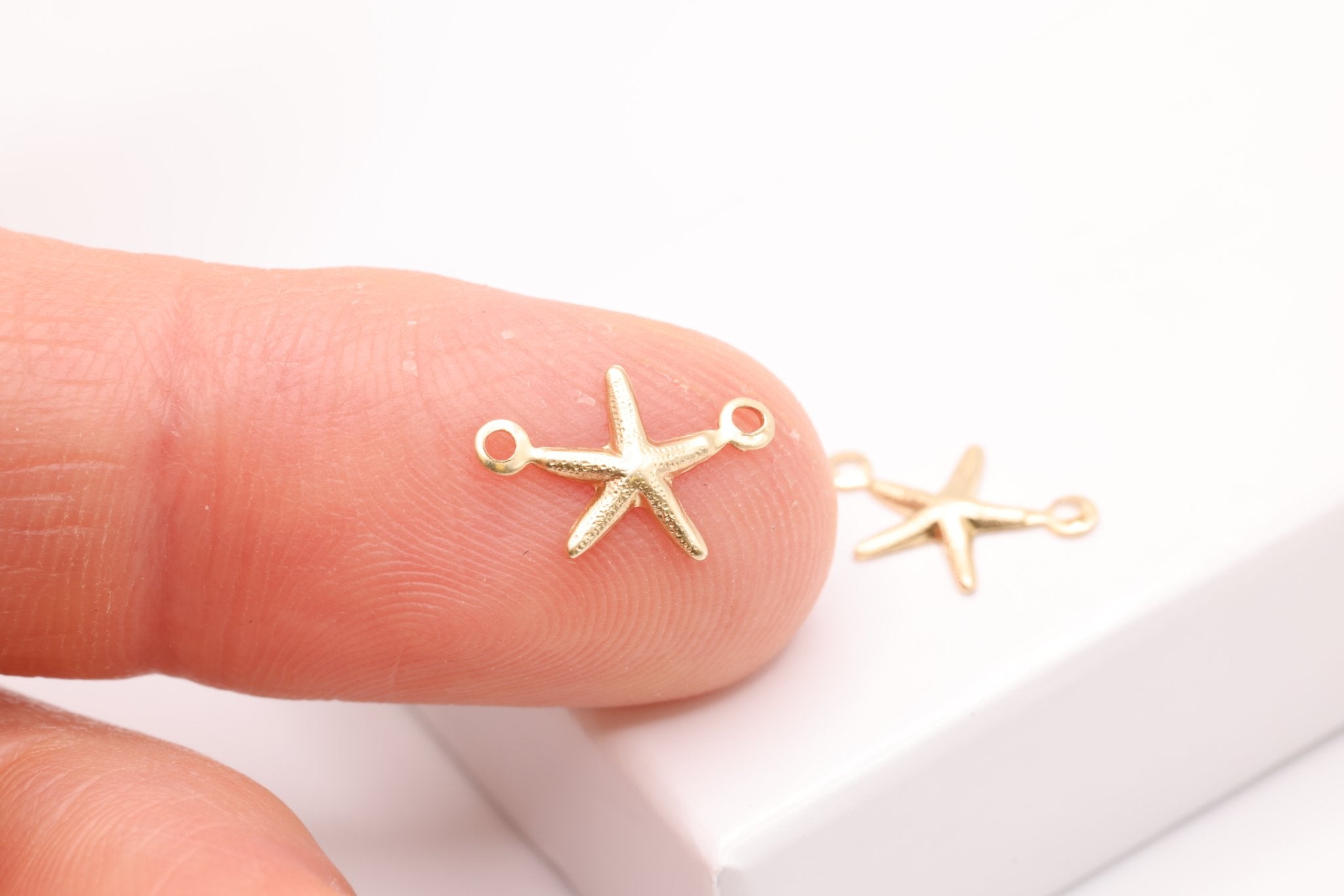 Starfish Connector Charm, Gold - Filled, 12mm x 8mm, Ocean Sealife Charm, Bulk DIY Wholesale Jewelry Making Charm - HarperCrown