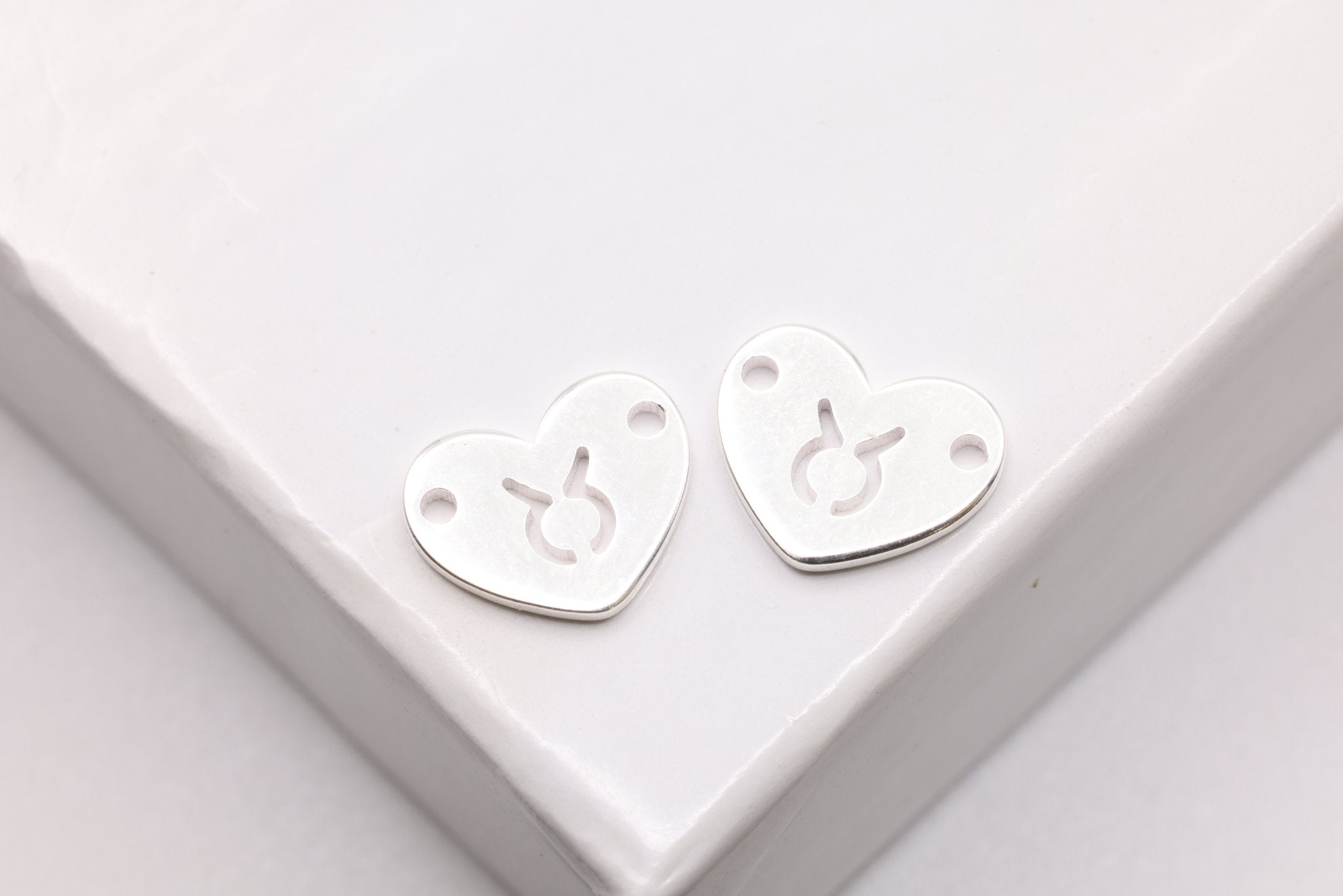 Taurus Zodiac Heart Connector Charm, 925 Sterling Silver, 6mm x 6mm, Bulk Wholesale Jewelry Making Charm - HarperCrown