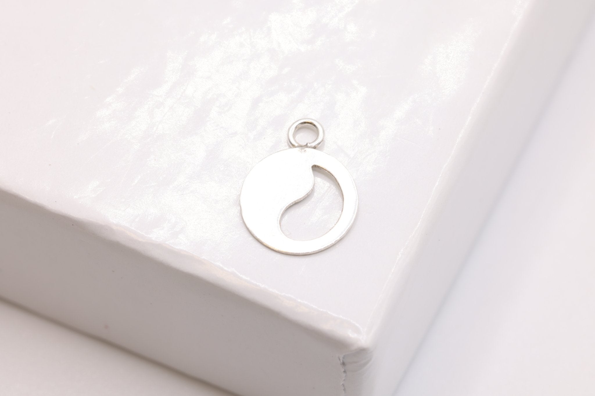 Yin Yang Charm, 925 Sterling Silver, 10mm x 7mm, Bulk Wholesale Jewelry Making Charms - HarperCrown