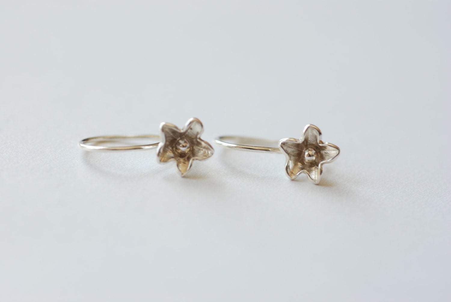 1 pair Sterling Silver Flower earring finding, 925 Silver flower earrings, flower earrings, sterling silver earring finding, Silver Earrings - HarperCrown