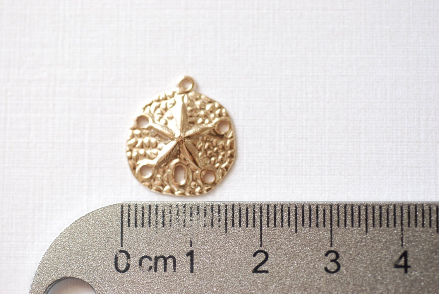 14k gold Wholesale filled Sand dollar charm pendant, 14k Gold Filled Sand dollar,  beach weddings sea life ocean animals, Gold Sand dollar