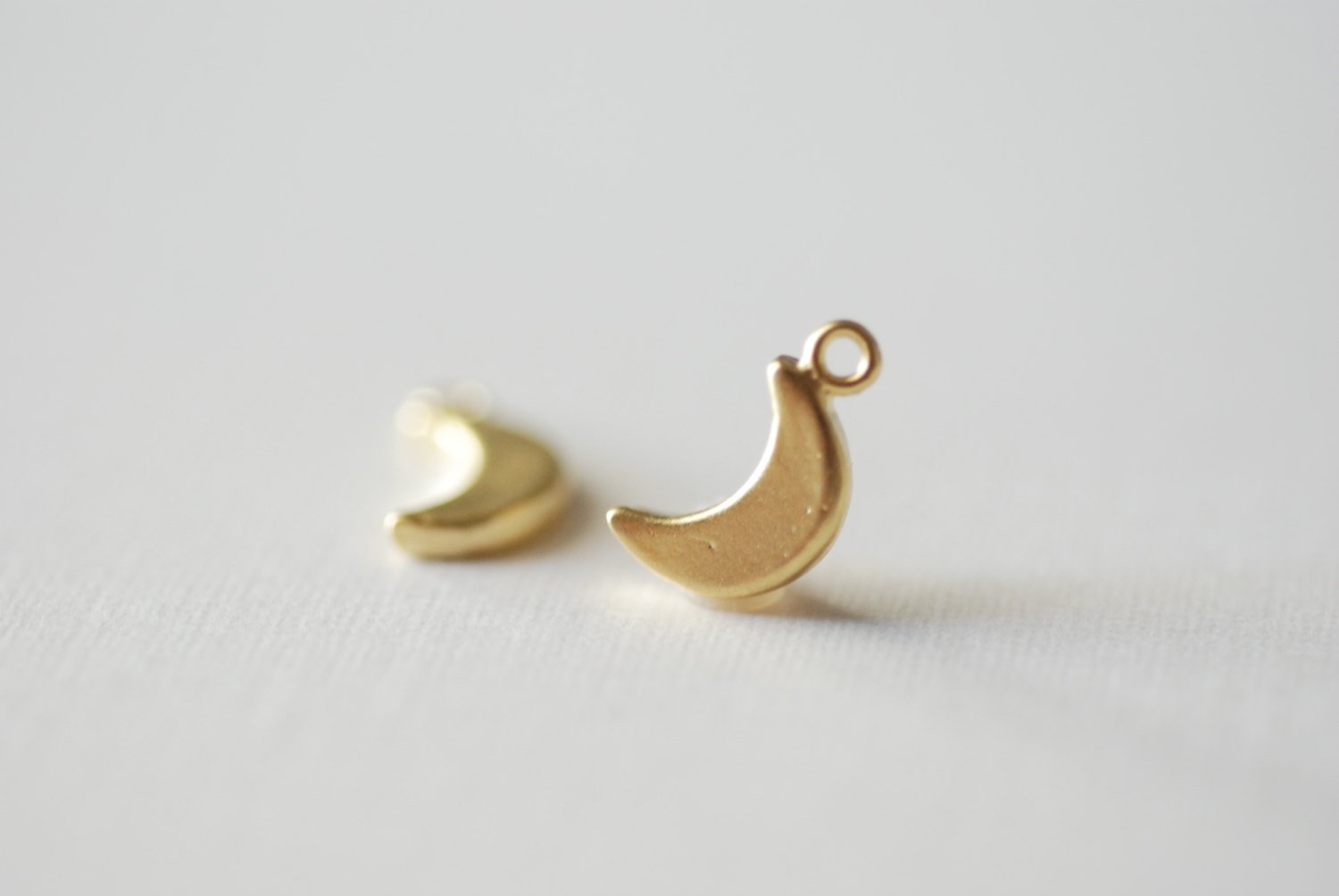 2 pcs Vermeil Gold Crescent Moon Charms, 18k gold over Sterling Silver, Vermeil Gold Half Moon, Matte moon, Wholesale Vermeil Gold Charms - HarperCrown