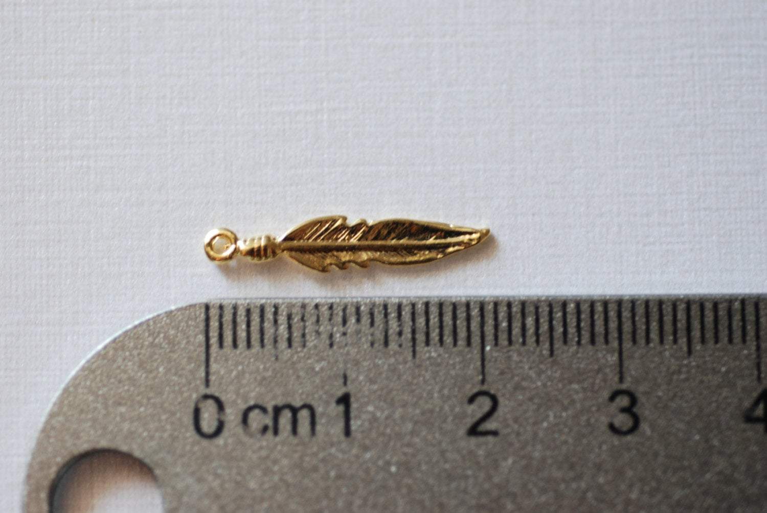 2 pcs Vermeil Gold Feather Charm -18k gold plated over sterling silver, Vermeil Gold Small Bird Feather Charms, Tribal Feather Charms - HarperCrown