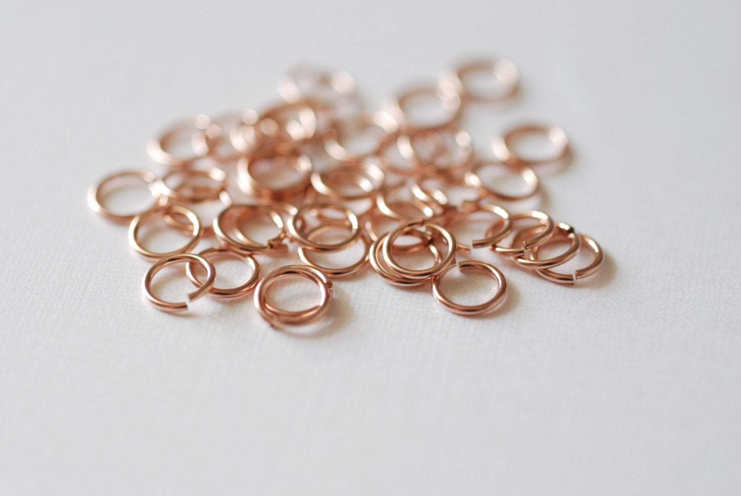 25 Pieces - 14k Rose Gold Filled Open Jump Rings 22 gauge - 5mm Jump Ring - Jewelry Closure - Pink Gold Findings - Wholesale Jewelry Supplies