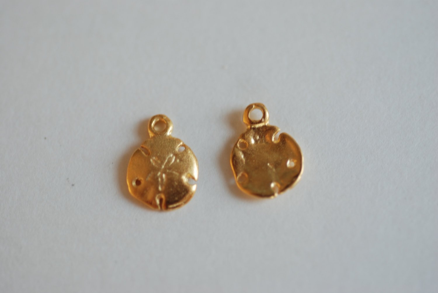 Matte Wholesale Vermeil Sand Dollar, 18k gold over 925 sterling silver sand dollar charm, sand dollar, vermeil sand dollar, gold sand dollar, 27