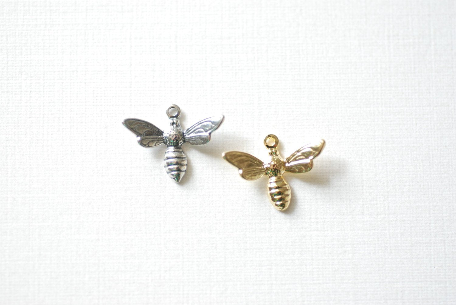 2pcs Sterling Silver Bumble Bee Charm - 925 sterling silver bee charm, Silver bumble bee charm, silver honey bee charm, Bee Pendant, 18 - HarperCrown