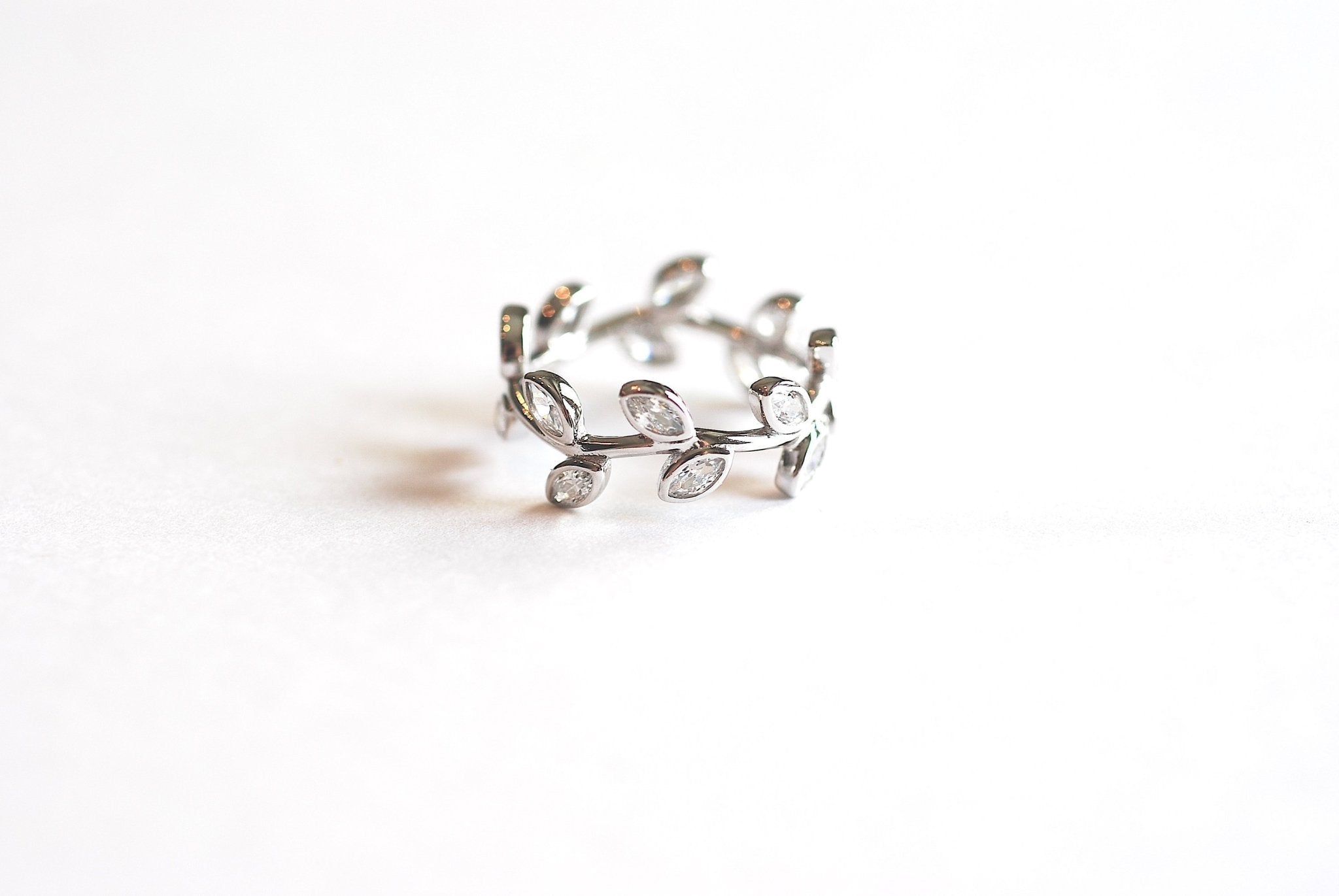 925 Sterling Silver CZ Laurel Ring- Sterling Silver Cubic Zirconia Branch Olive Leaves, Stacking Ring, Minimalist Ring, Midi ring, CZ Ring - HarperCrown