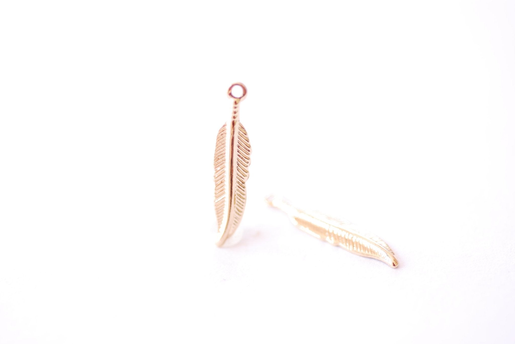 Feather Charm | 16k Gold Plated over Brass | Dainty Leaf Pendant HarperCrown Wholesale B324 - HarperCrown