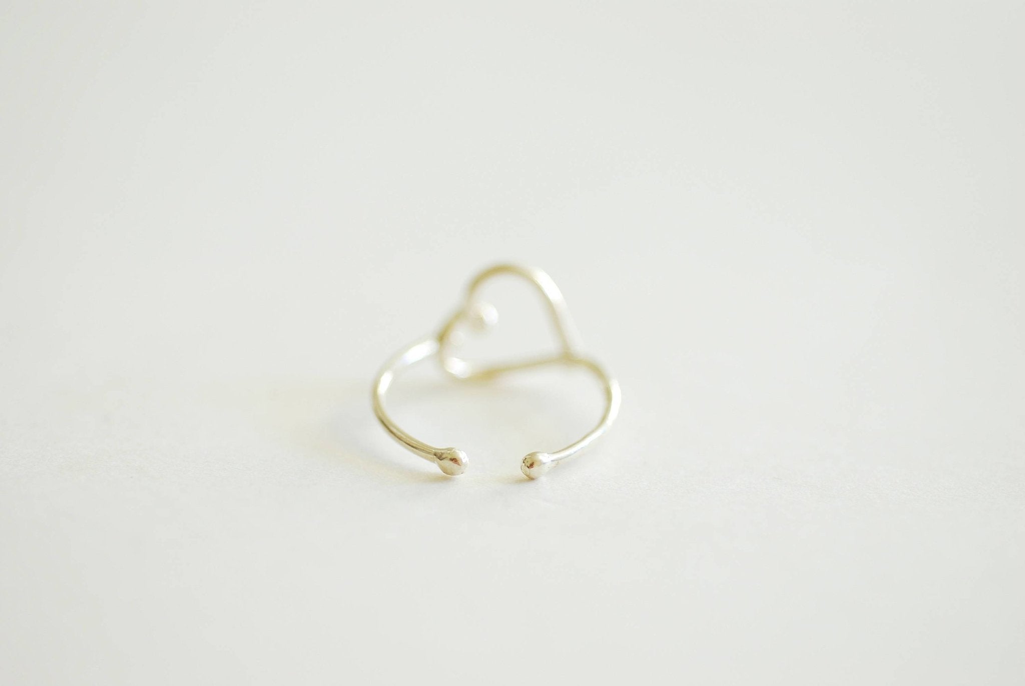 Heart Wire Adjustable Ring- 925 Sterling Silver Heart Ring, Bridesmaid gift, midi ring, knuckle ring, love ring, heart wire ring, Love Ring - HarperCrown