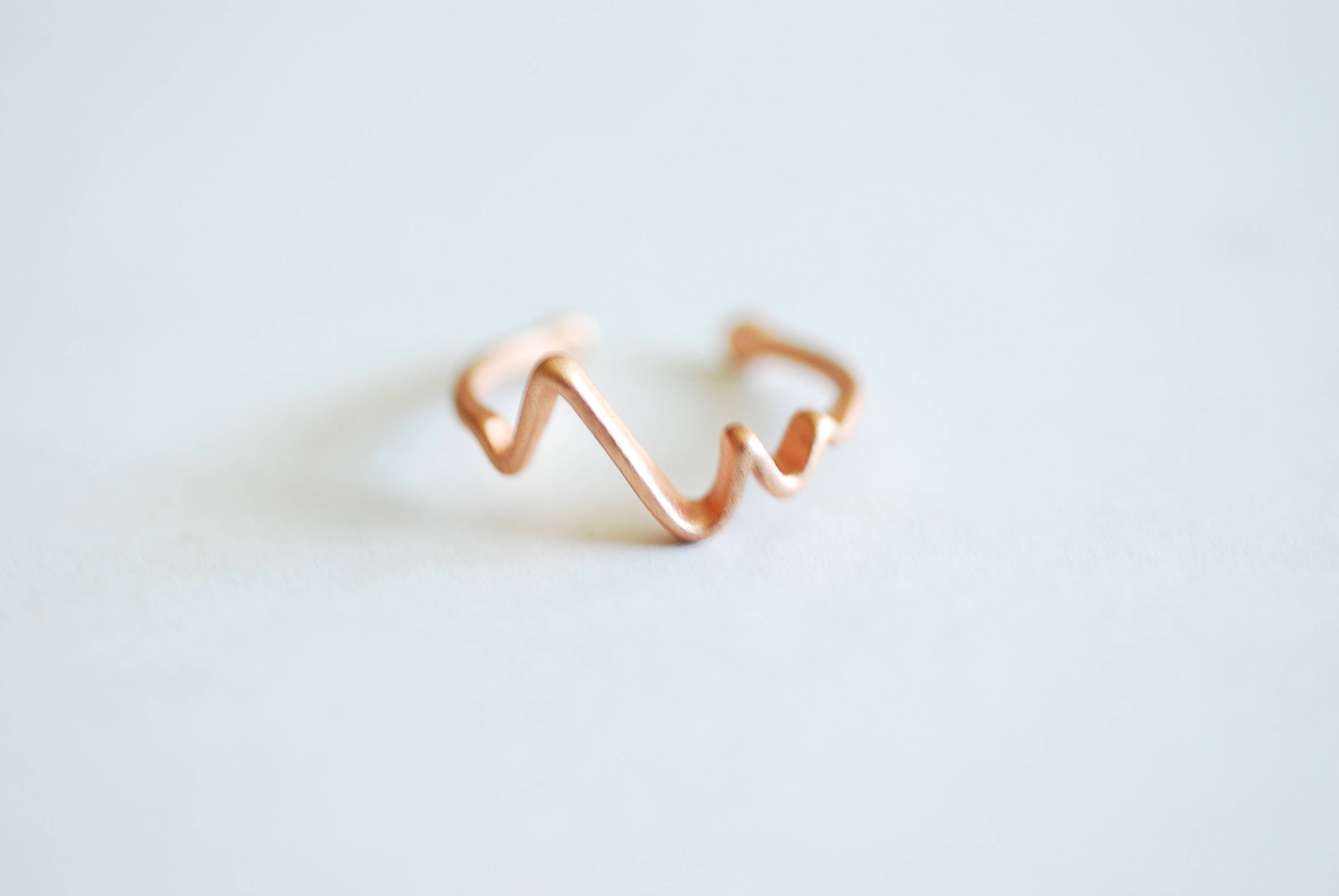 Wholesale Gold Heartbeat Ring, Sterling Silver, Gold, Rose Gold, Adjustable Heartbeat Ring, Minimalist Jewelry, Heart Rate Ring, Wave Ring, Wire Ring