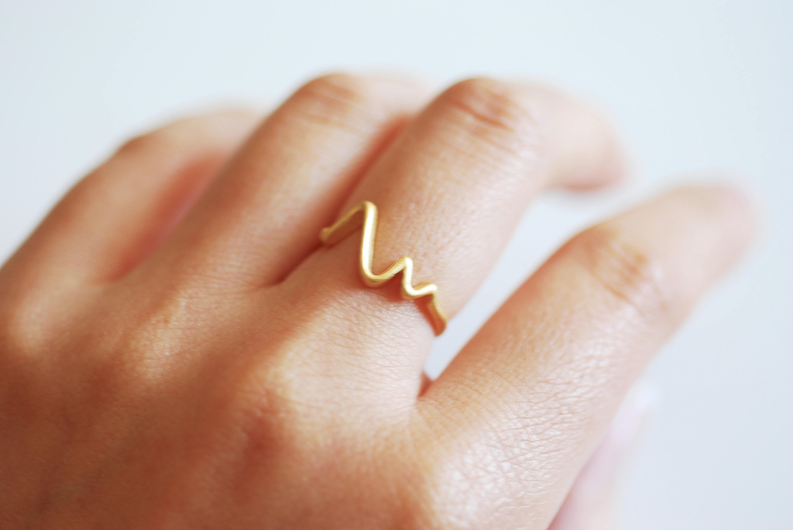 Wholesale Gold Heartbeat Ring, Sterling Silver, Gold, Rose Gold, Adjustable Heartbeat Ring, Minimalist Jewelry, Heart Rate Ring, Wave Ring, Wire Ring