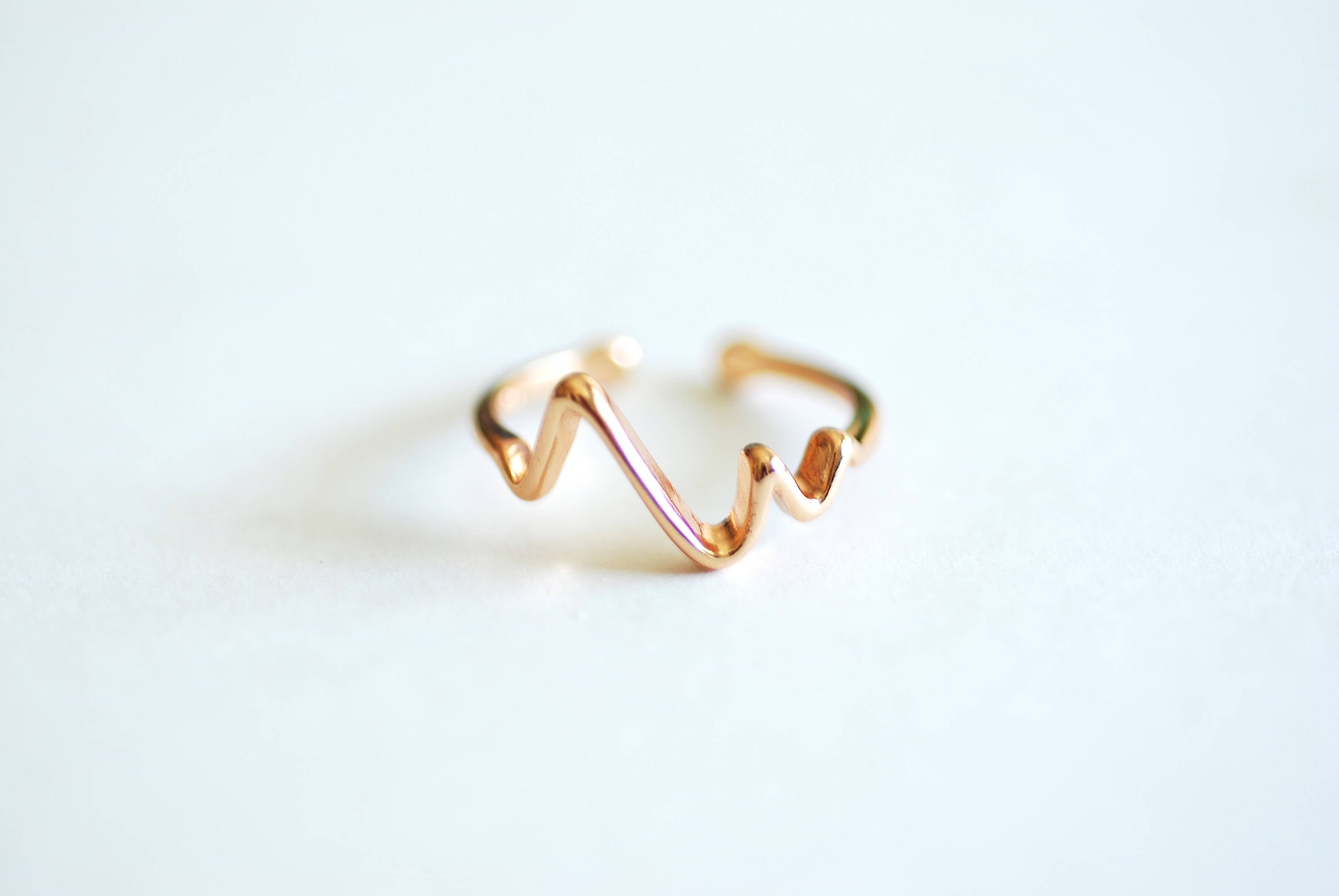 Wholesale Gold Heartbeat Ring, Sterling Silver, Gold, Rose Gold, Adjustable Heartbeat Ring, Minimalist Jewelry, Heart Rate Ring, Wave Ring, Wire Ring