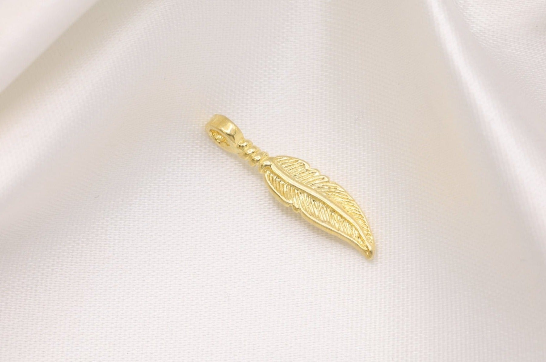 Leaf Charm Wholesale 14K Gold, Solid 14K Gold, G116 - HarperCrown