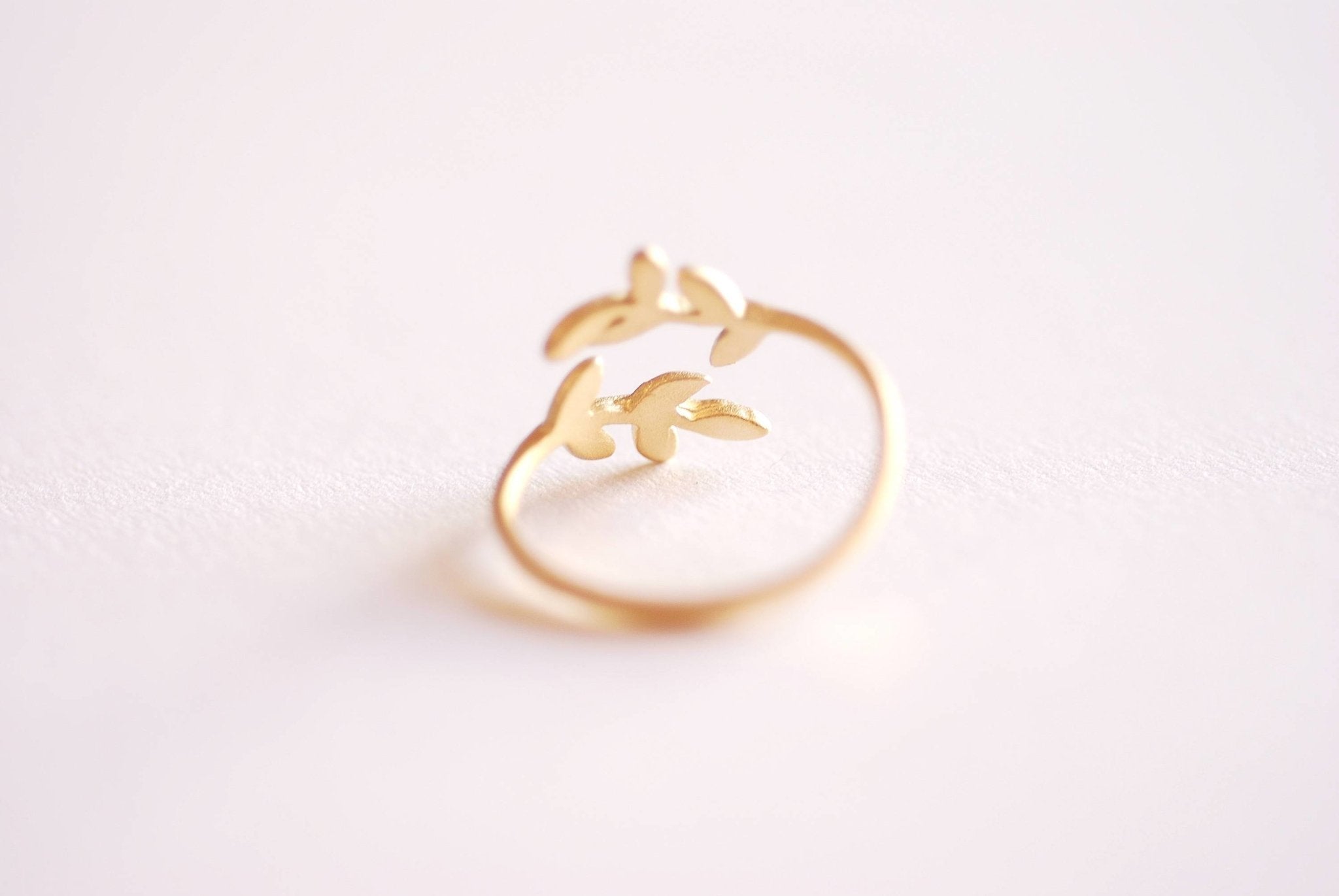 Matte Gold Leaf Branch Ring, Gold Leaf Ring, Layering Ring, Vine Ring, Laurel Ring, Nature Jewelry, twig ring, branch ring, tree ring, - HarperCrown