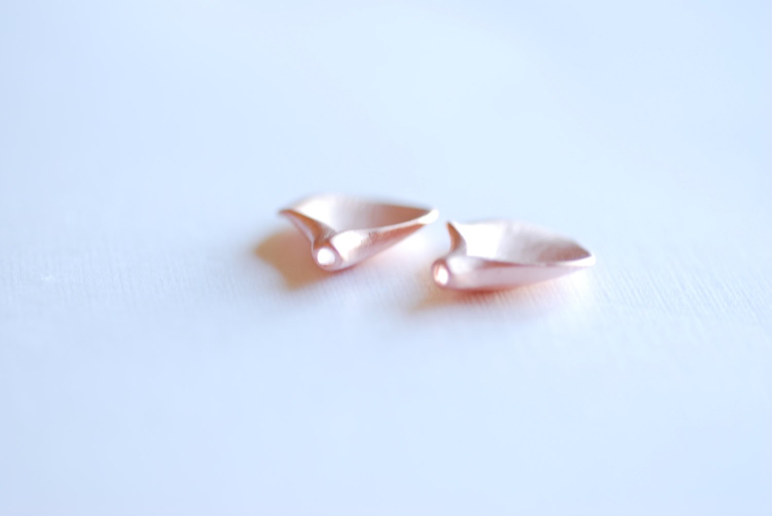 Matte Pink Rose Gold Vermeil Calla Lily Petal Charm- 18k gold plated Sterling Silver bead cap, Calla lily bead cone, nature pendant, 187 - HarperCrown