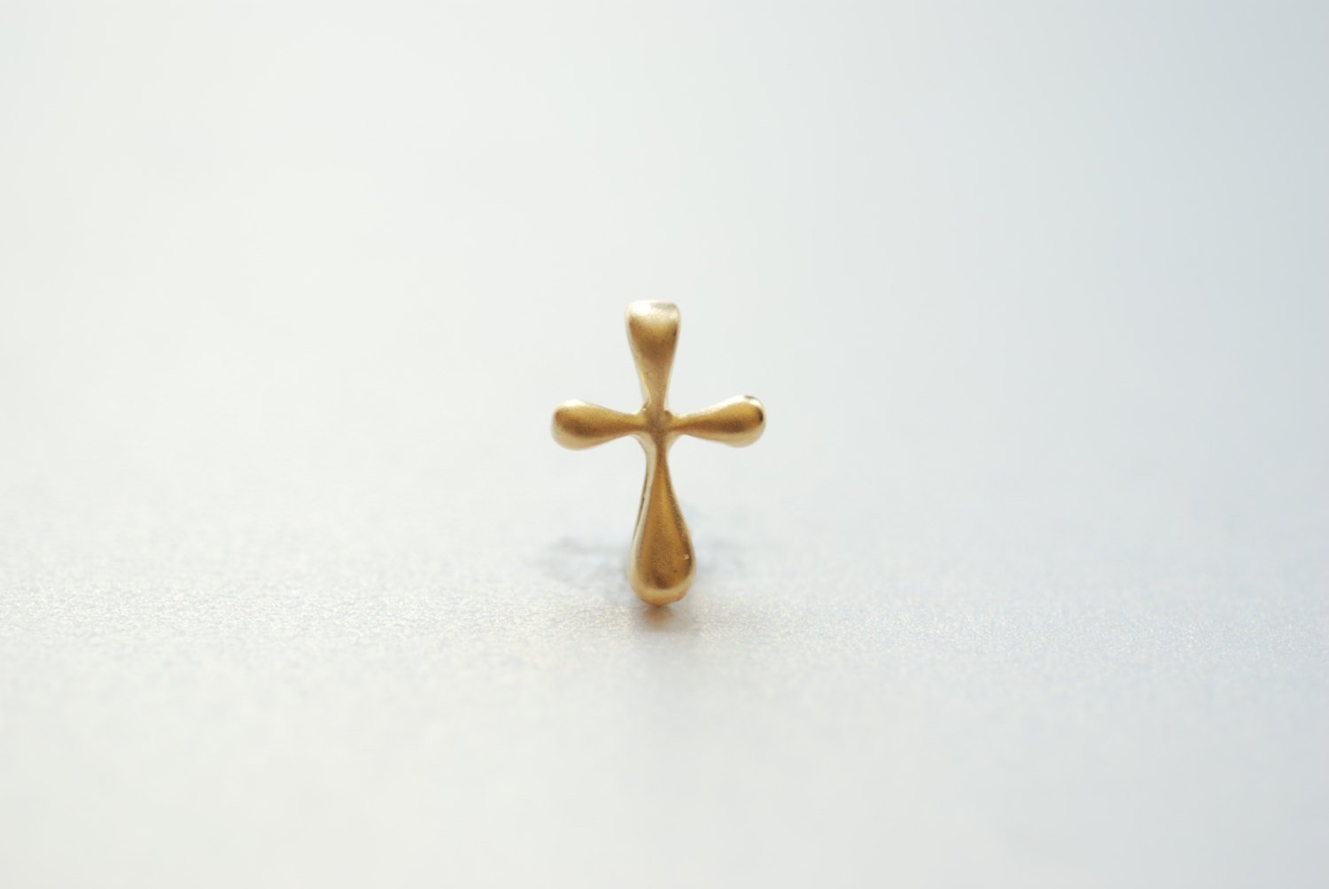 Matte Vermeil Gold Cross Charm Pendant- 18k gold plated over Sterling Silver Cross Charm, Gold Cross, Gold Cross Beads Wholesale, 182 - HarperCrown