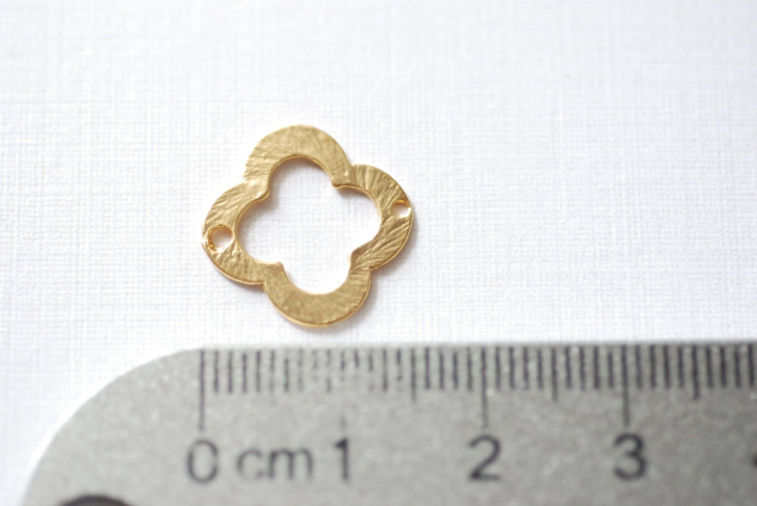 Matte Vermeil Gold Quatrefoil Charms Connector, Gold Clover Connector, gold four leaf clover, Gold Quatrefoil Clover Links Connectors, 76 - HarperCrown