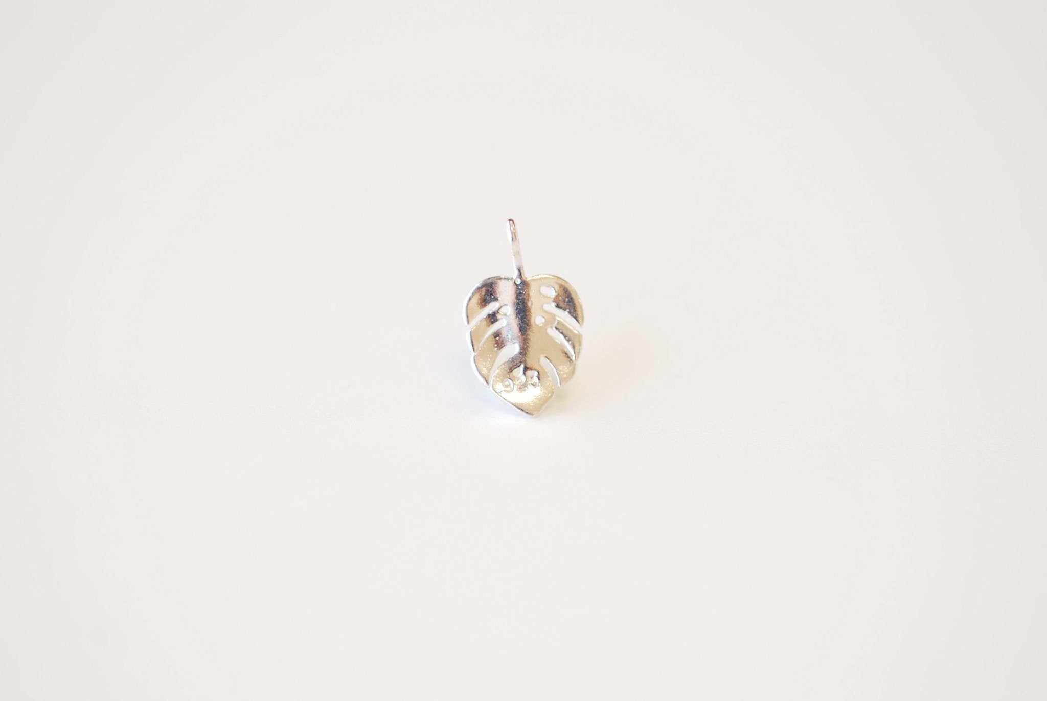 Monstera leaf Charm - Vermeil 18k gold plated over 925 Sterling silver, leaf Pendant, Foliage, swiss cheese plant, Split leaf Charm, J401 - HarperCrown