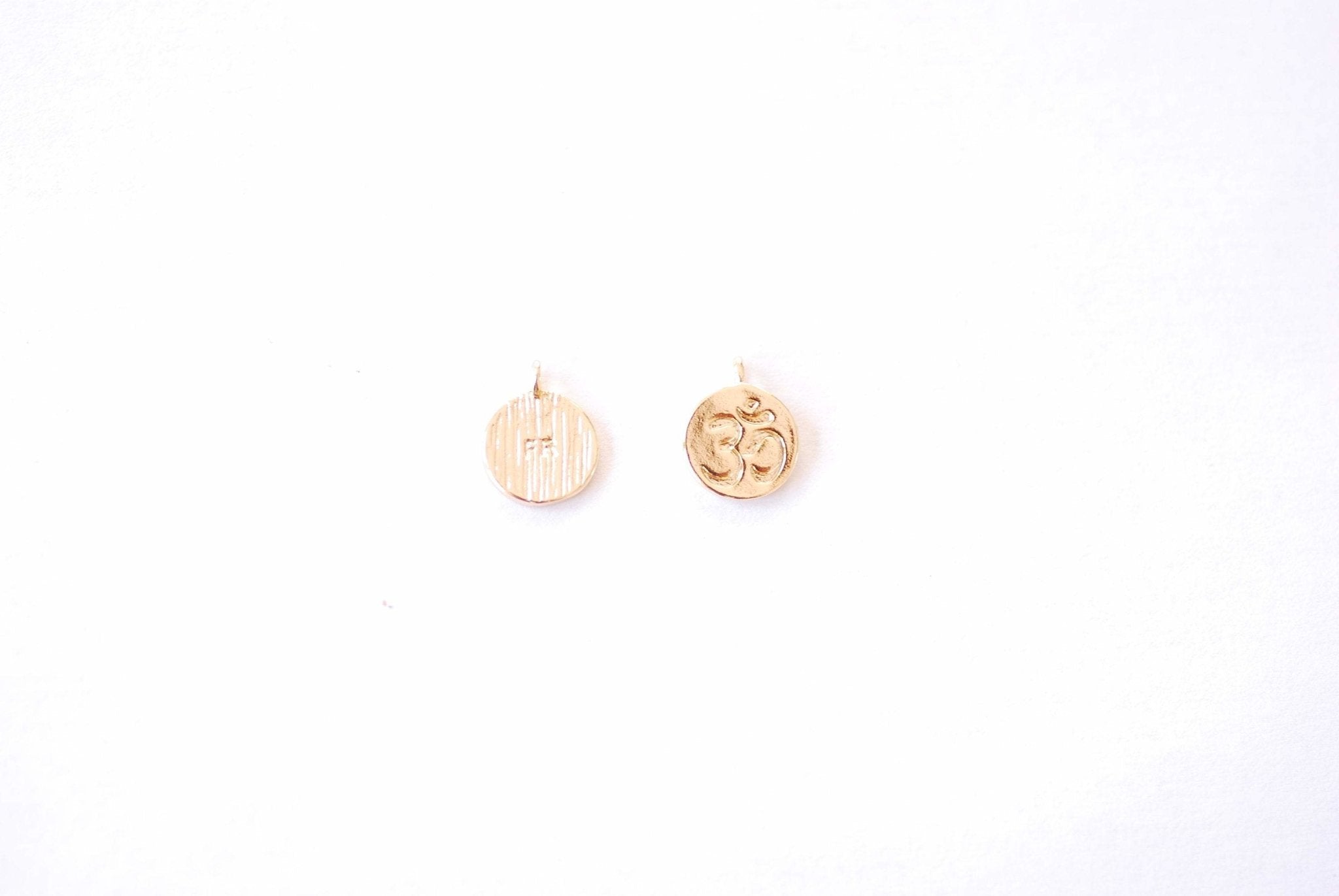 Ohm Symbol Round Gold Charm - Namaste Spiritual Meditation Om Symbol Yoga Buddhist Ethnic Dangle HarperCrown Wholesale B168 - HarperCrown