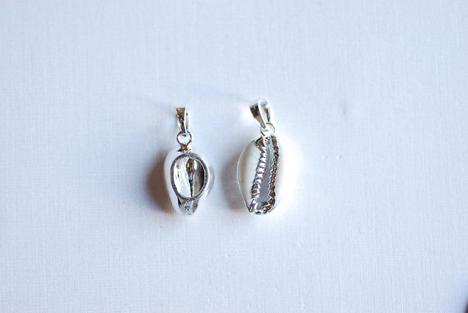 Rhodium Plated Real Natural Cowrie Shell, Natural rhodium silver dipped shell pendant, Cowrie shell pendant charm, Cut Cowrie Shell Beads - HarperCrown