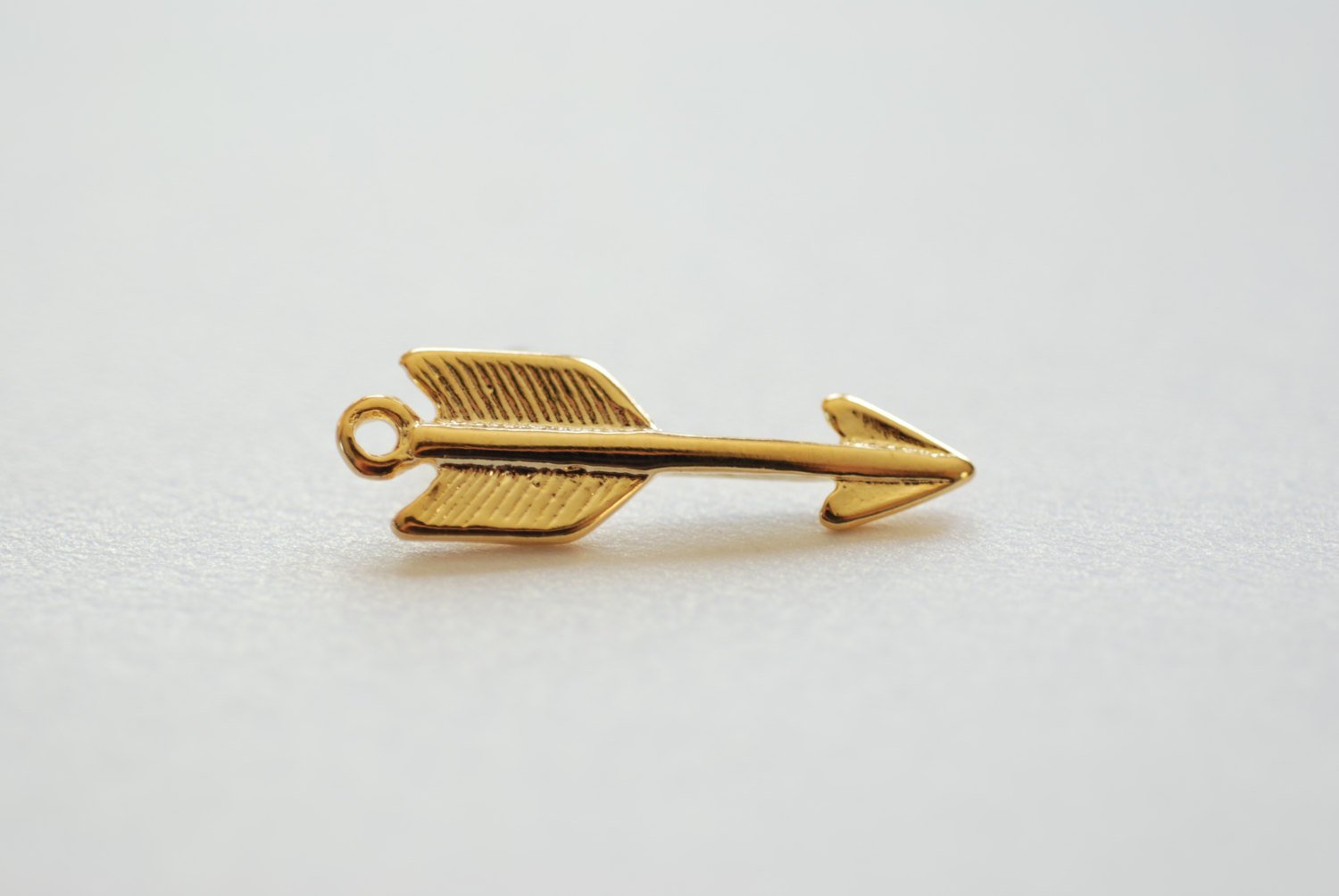 Shiny Vermeil Gold Arrow Charm- 18k gold plated over Sterling Silver, Gold Feather Arrow Pendant, Gold Arrowhead Charm, Arrowhead, Wholesale - HarperCrown