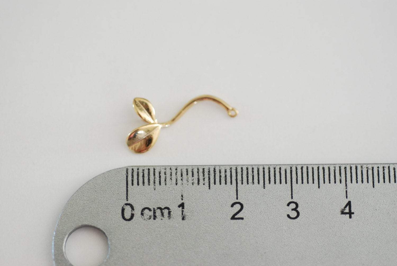 Shiny Vermeil Gold Sprout Charm Connector- 22k gold plated Sterling Silver Sprout Connector, Alfalfa Sprout, Mung Bean Sprouts, Link, 196 - HarperCrown