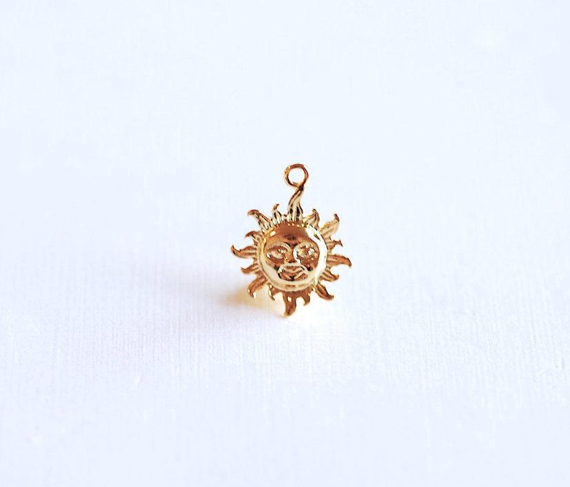 Shiny Vermeil Gold Sunshine Charm Pendant- 18k gold over Sterling Silver Sun with Face, Gold Star, Starburst, Golden Sun Charm, Beads, 159 - HarperCrown