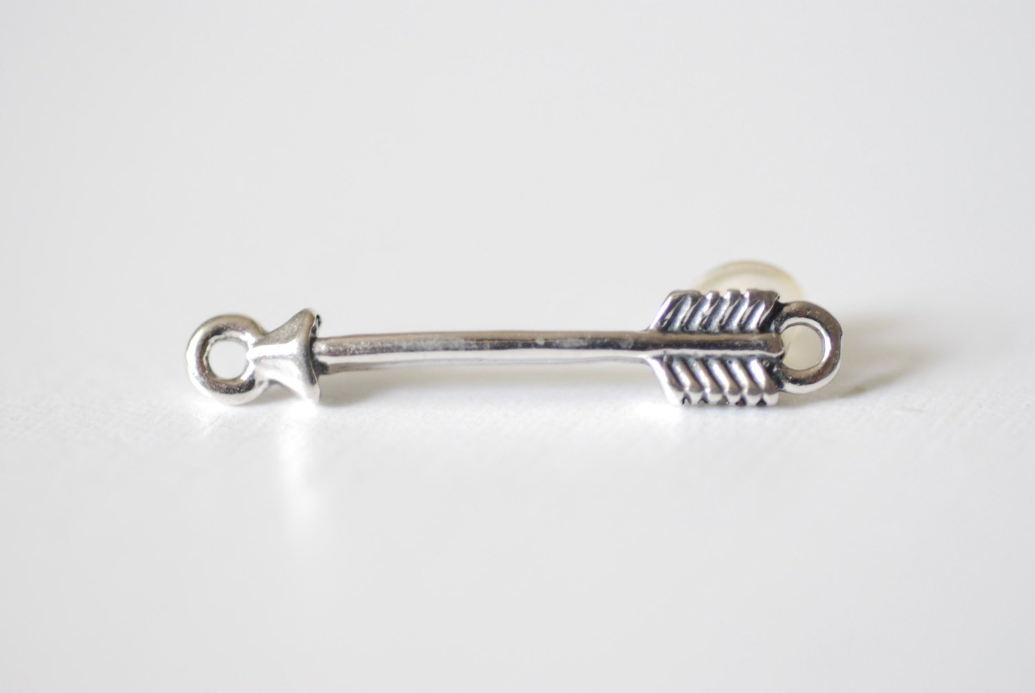 Sterling Silver Arrow Connector Charm, Skinny Arrow Charm Connector, 925 silver thin arrowhead link, Silver Arrow, Sterling Silver Triangle - HarperCrown