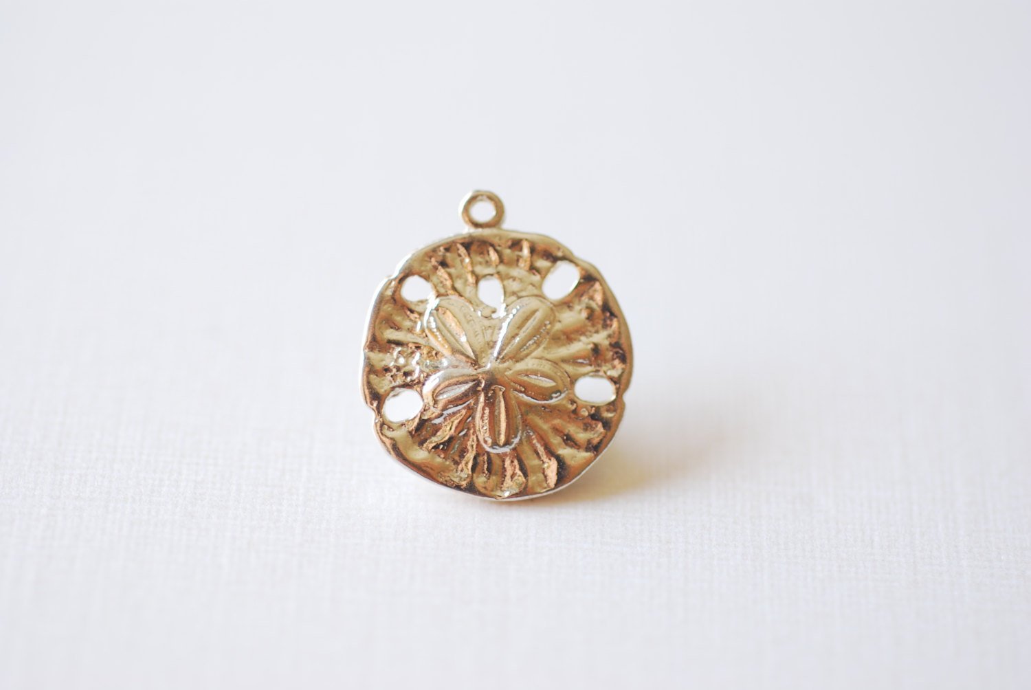 Sterling Silver Sand Dollar Charm Pendant- 925 Silver Sand Dollar, Silver Sea Shell Charm Pendant, Clam, Silver Starfish Charm, 212 - HarperCrown